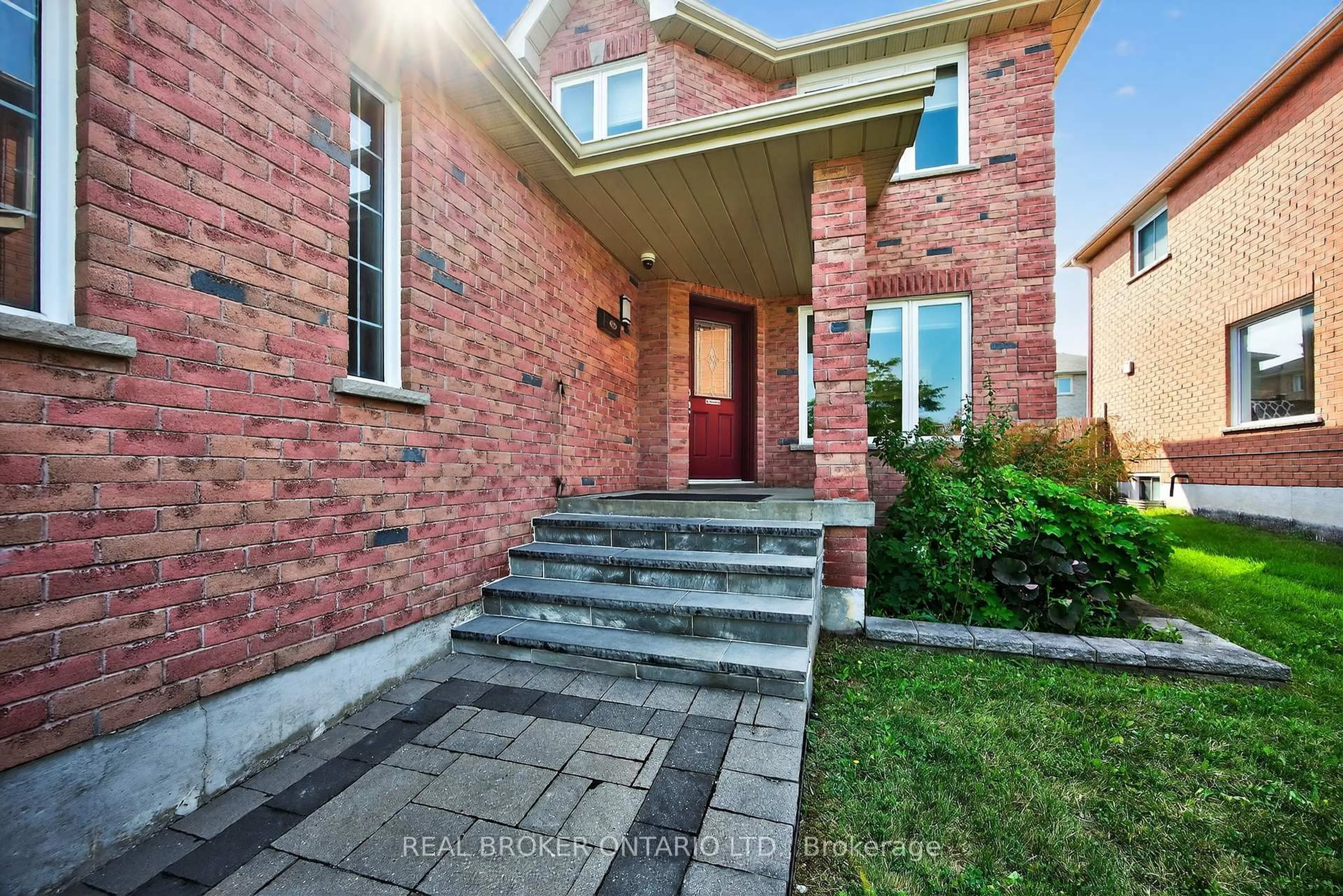 Home with brick exterior material, street for 115 Birchwood Dr, Barrie Ontario L4M 6X8