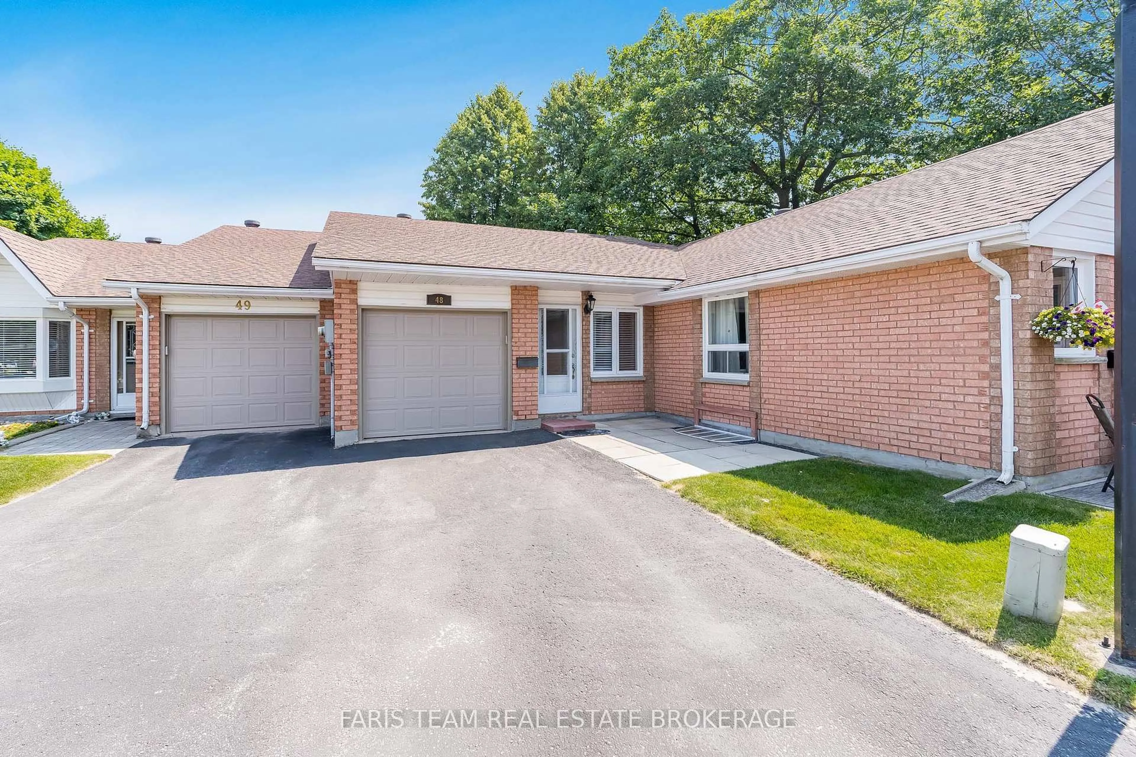 Unknown for 696 King St #48, Midland Ontario L4R 5B7