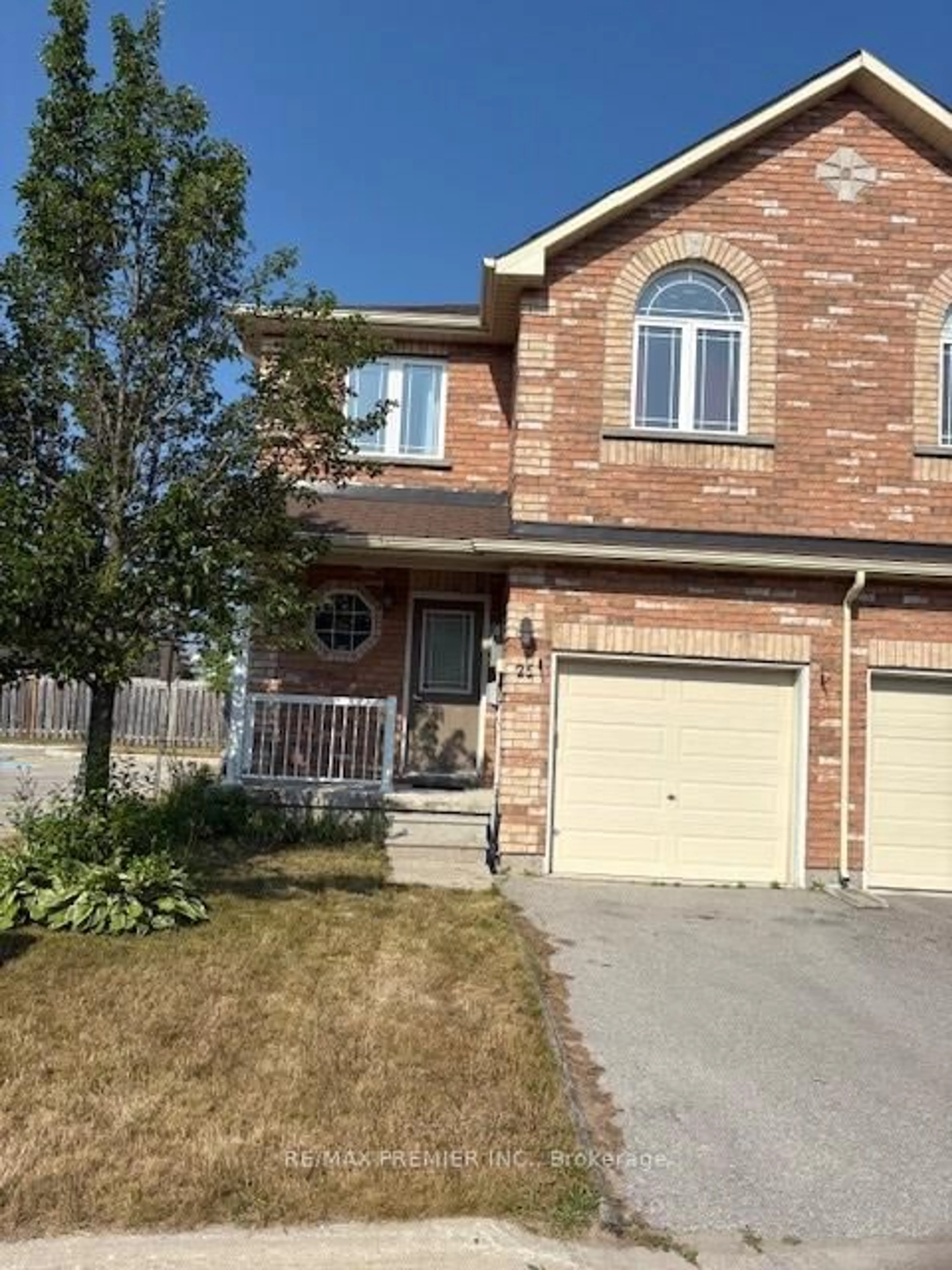 Home with brick exterior material, street for 25 Southwoods Cres, Barrie Ontario L4N 9P8