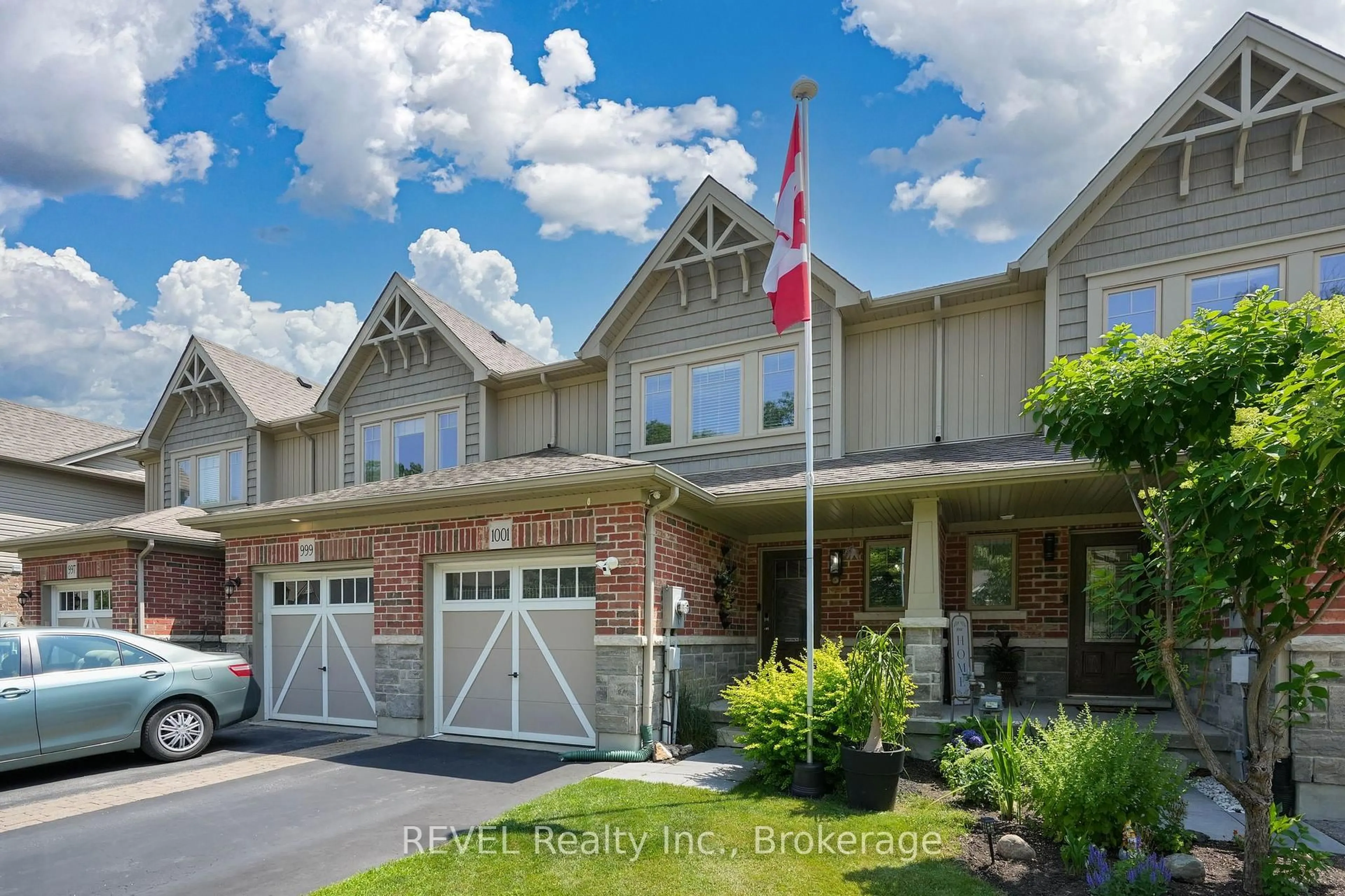 Home with brick exterior material, street for 1001 Cook Dr, Midland Ontario L4R 0E4