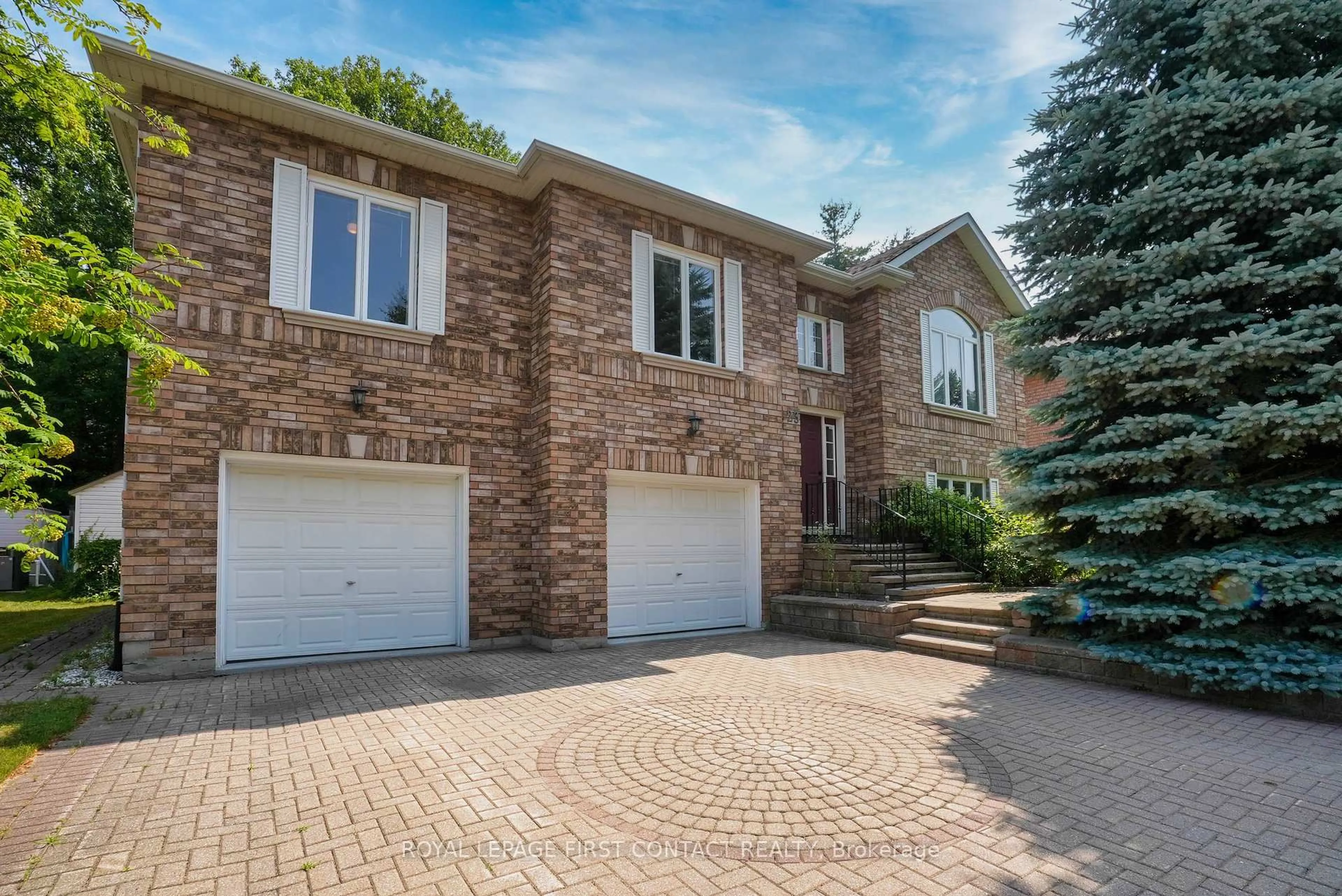 Home with brick exterior material, street for 23 Grouse Glen, Barrie Ontario L4N 7Z5