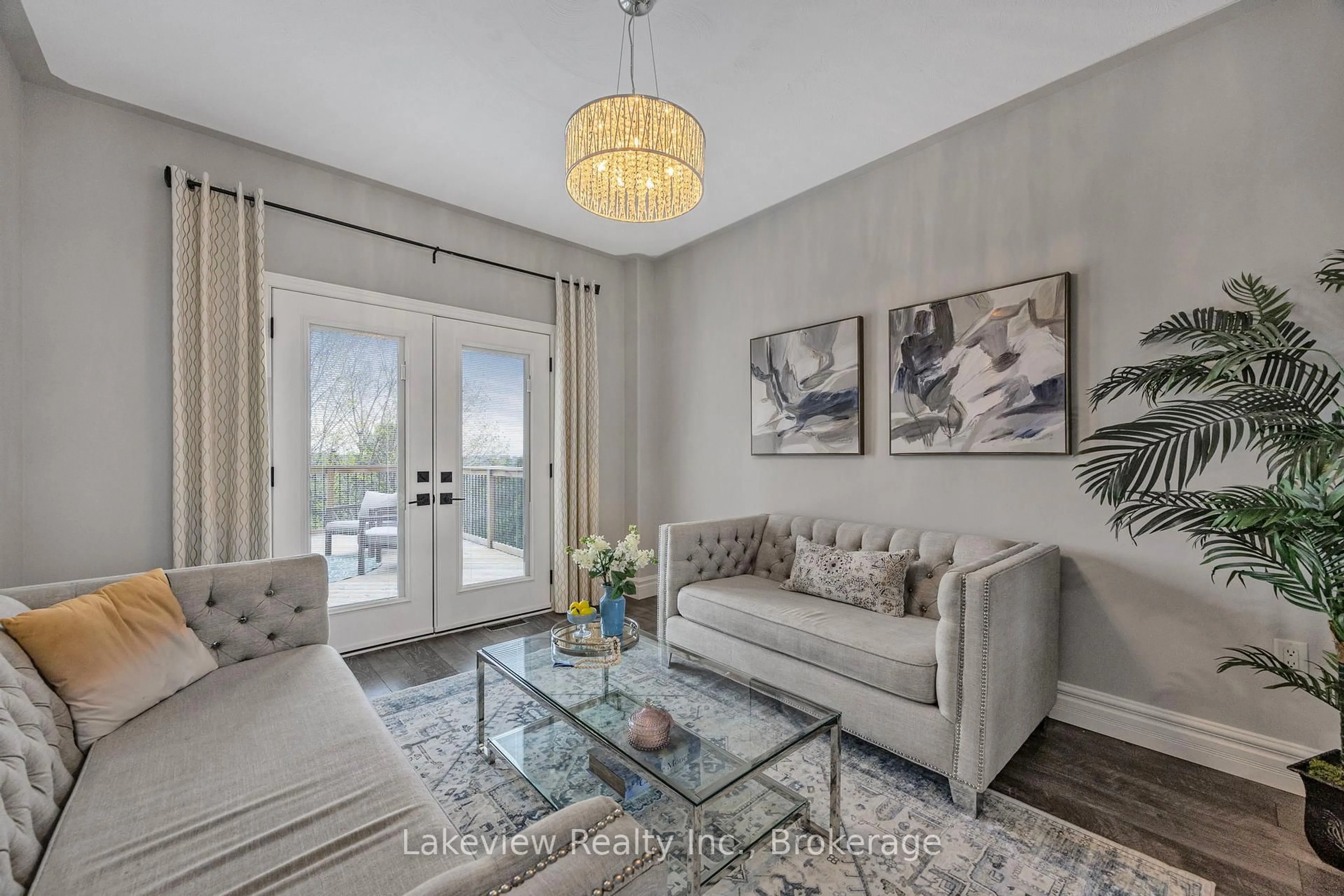 Living room with furniture, unknown for 31 Cleopatra Crt, Orillia Ontario L3V 7Y7