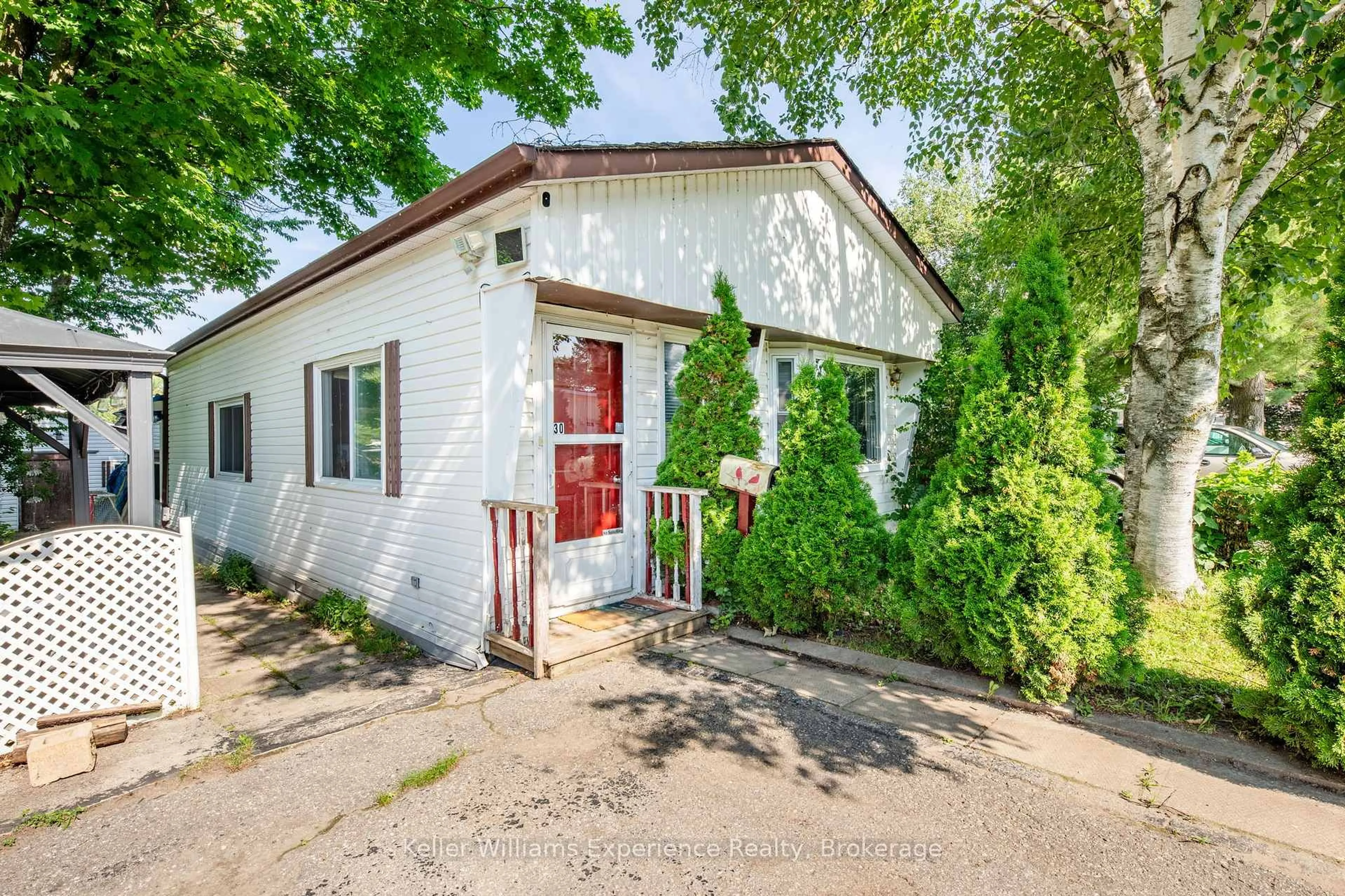 Unknown for 30 Berts Rd, Midland Ontario L4R 5B5