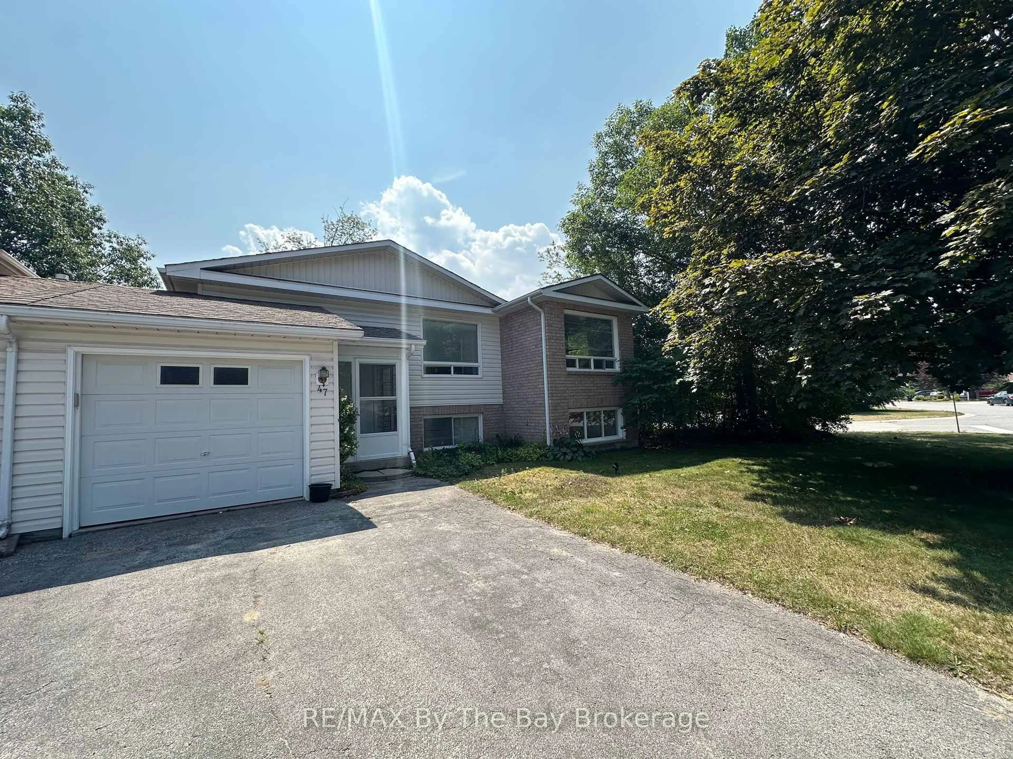 Unknown for 47 Dyer Dr, Wasaga Beach Ontario L9Z 1E2