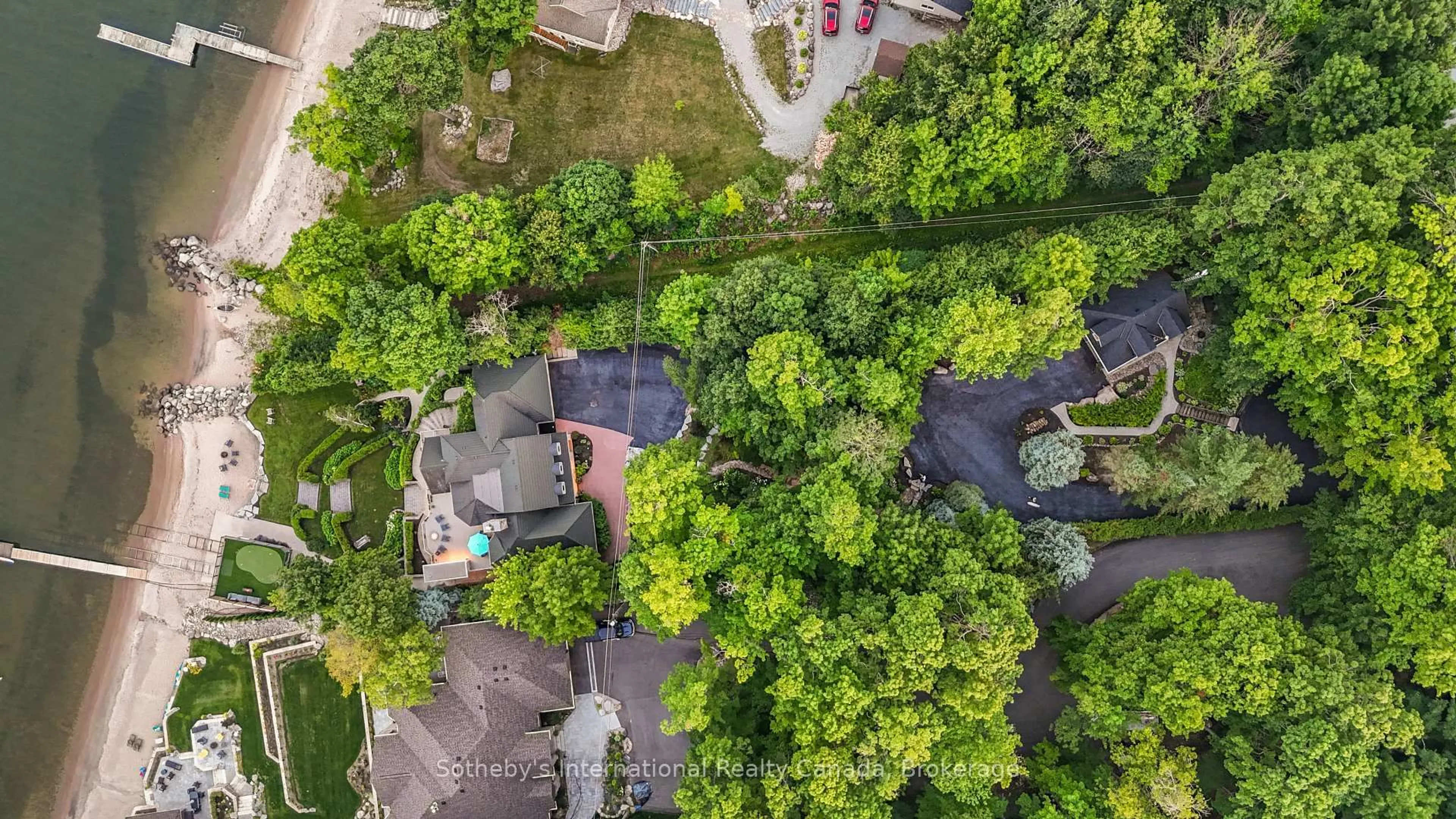 A pic from outside/outdoor area/front of a property/back of a property/a pic from drone, street for 29 McArthur Dr, Penetanguishene Ontario L9M 1X3