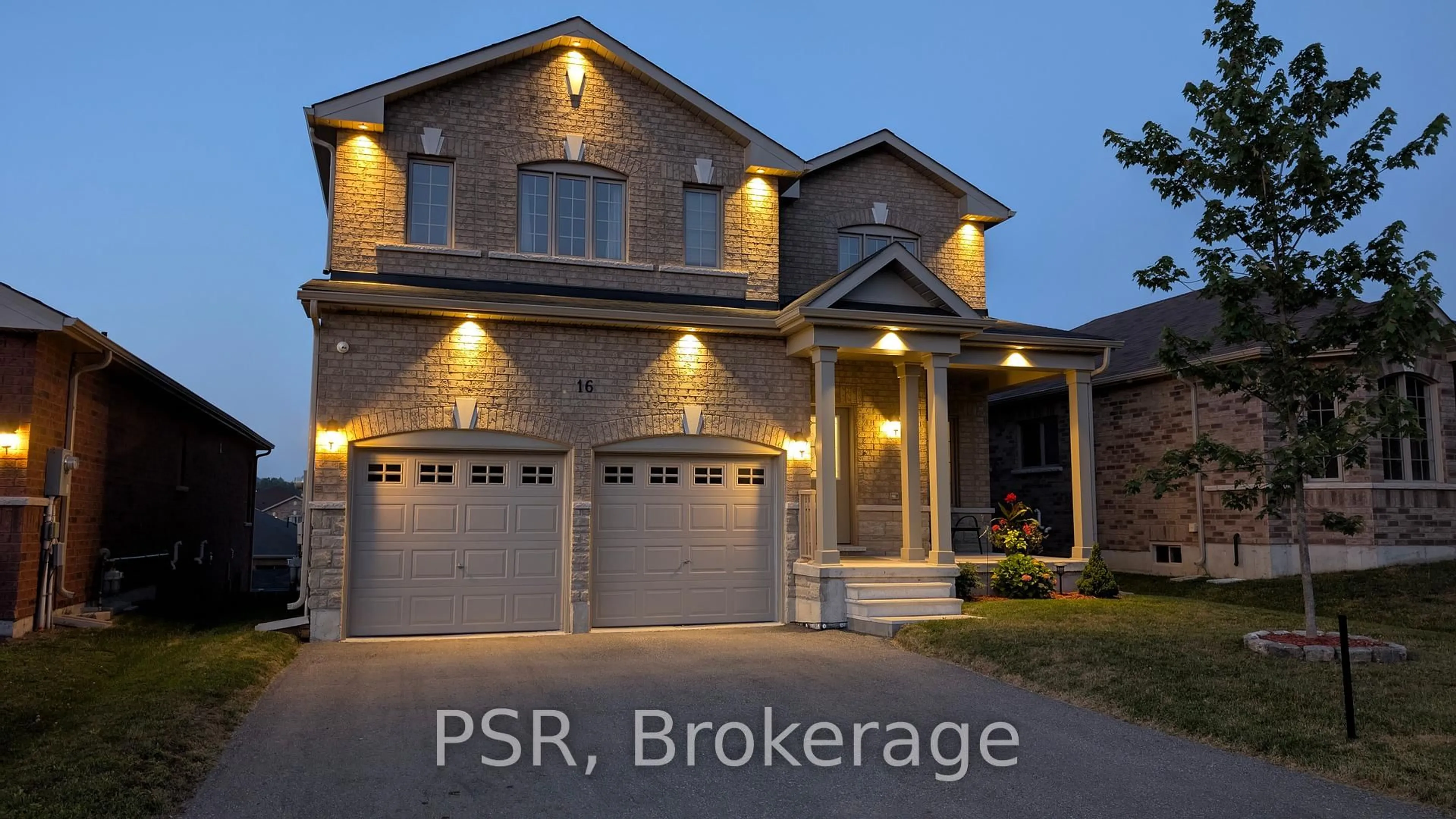 Home with brick exterior material, street for 16 Hewson St, Penetanguishene Ontario L9M 0V7