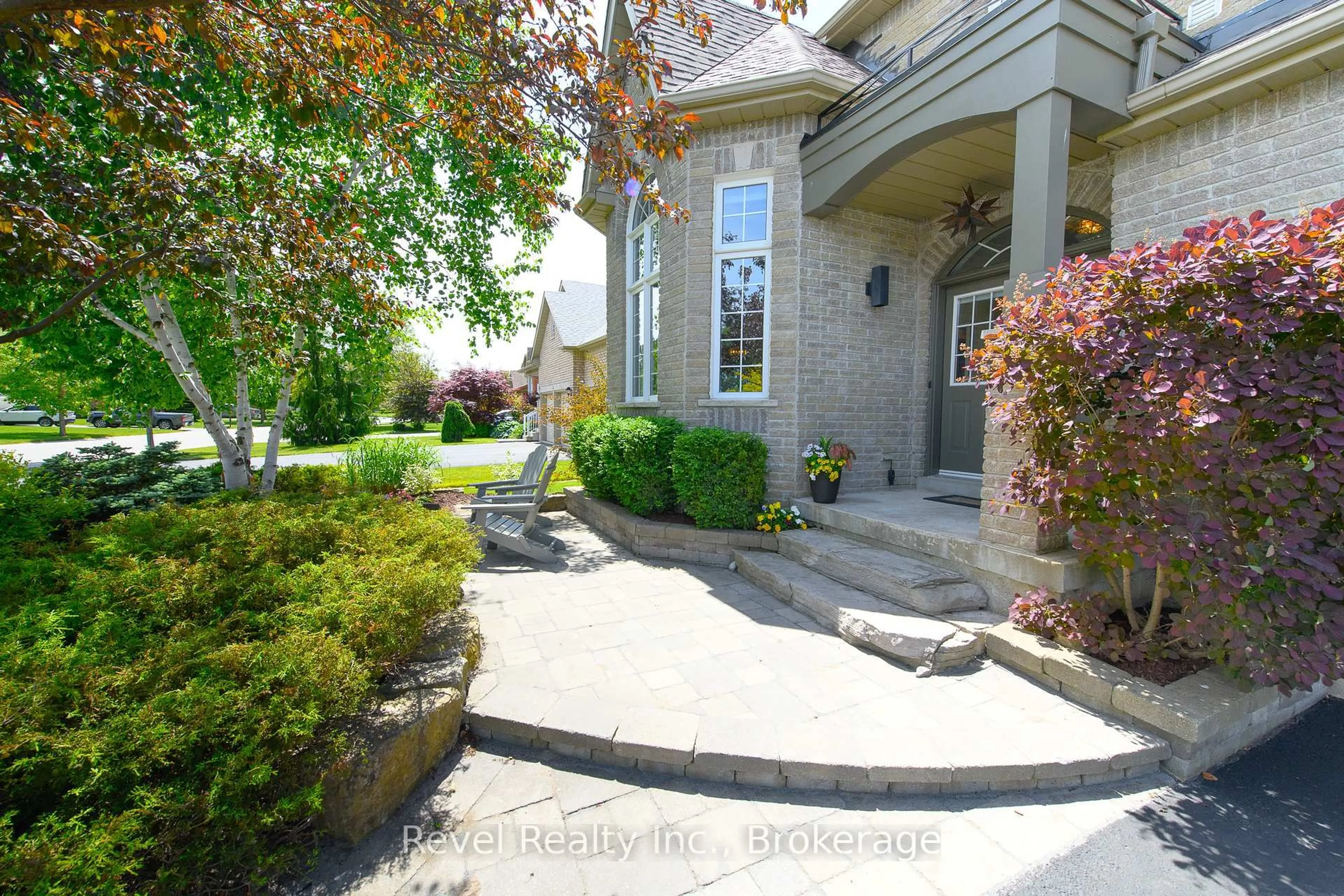 Unknown for 22 Kells Cres, Collingwood Ontario L9Y 0A8