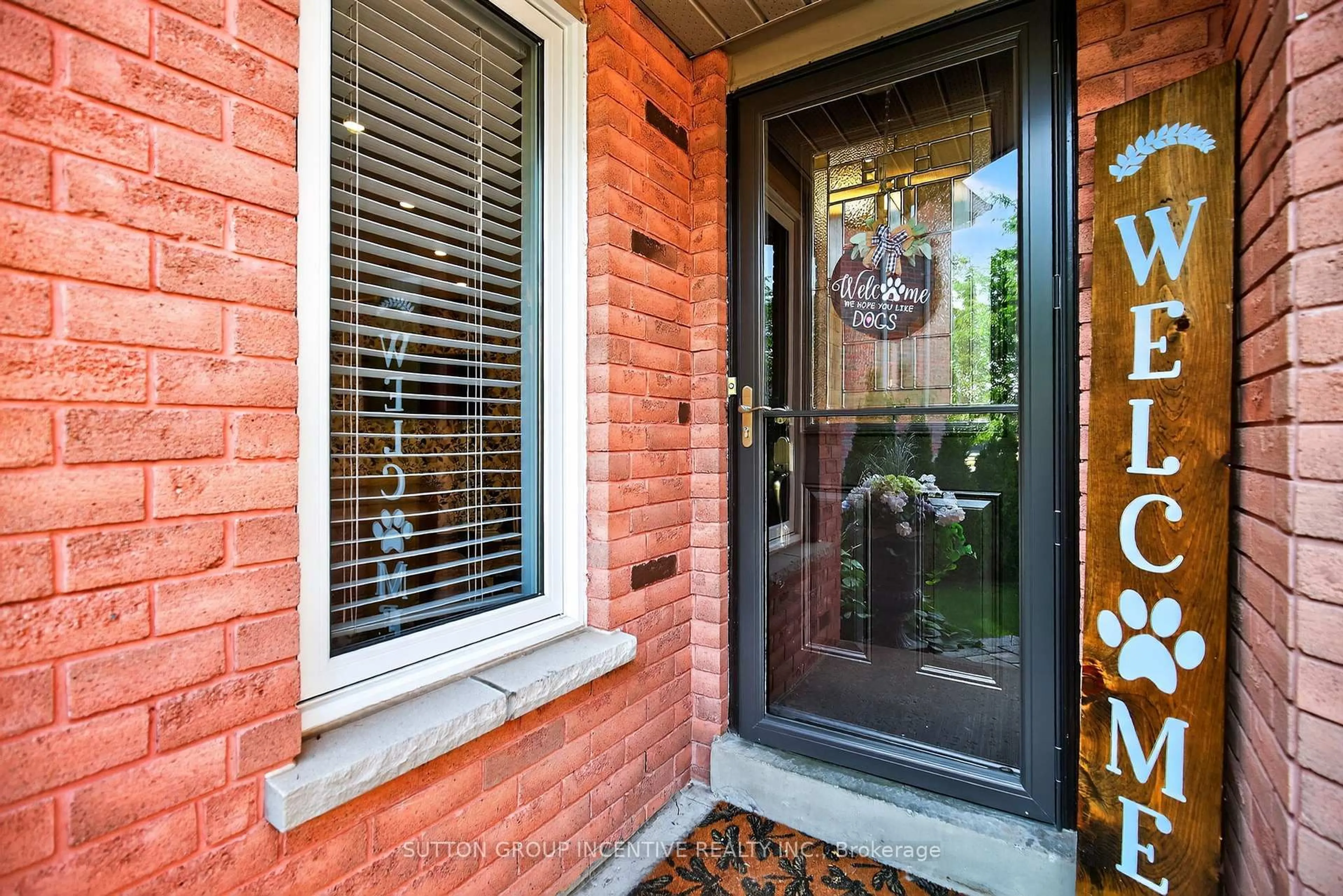 Home with brick exterior material, street for 6 Sundew Dr, Barrie Ontario L4N 9L9