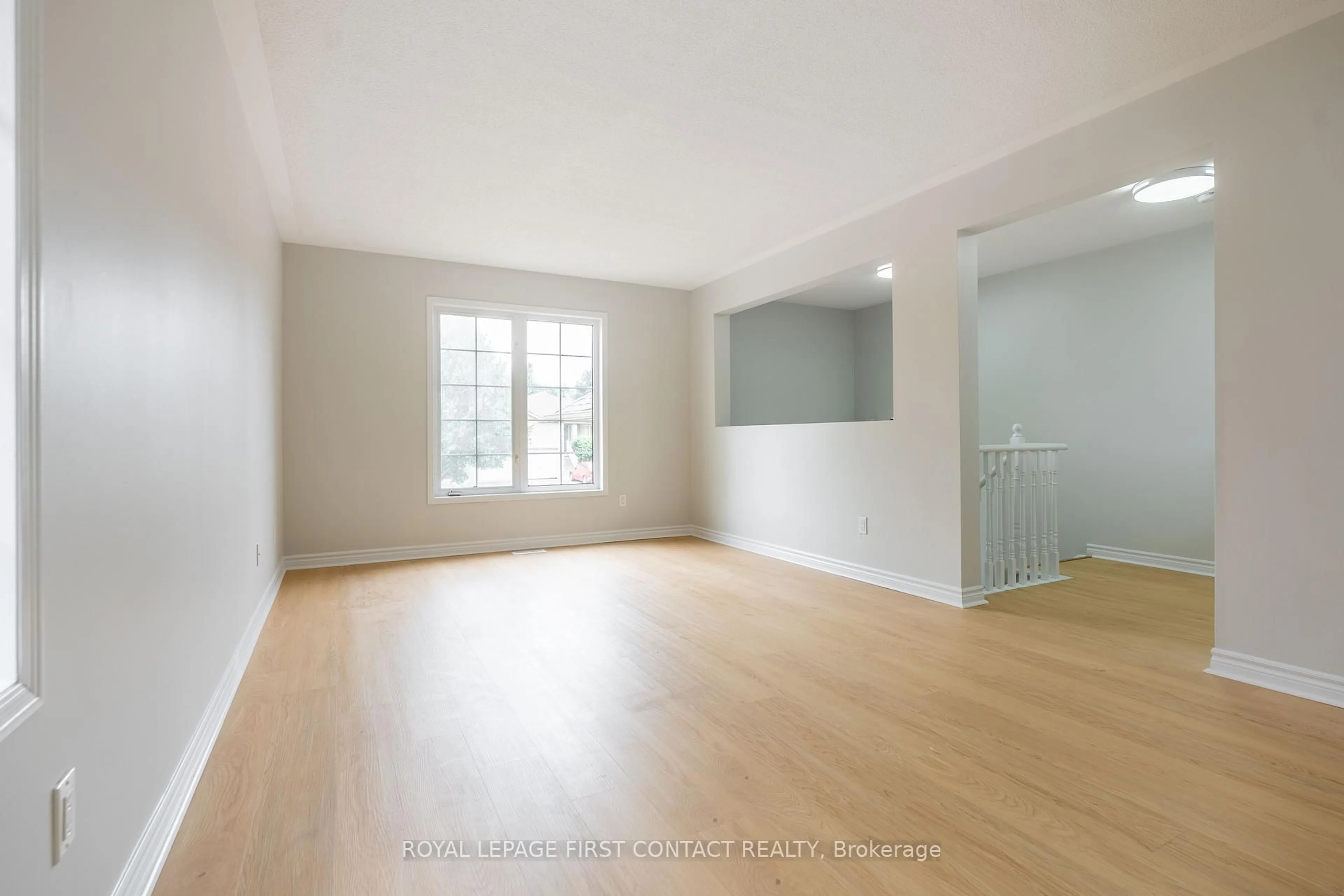 A pic of a room for 106 Tunbridge Rd, Barrie Ontario L4M 6T1