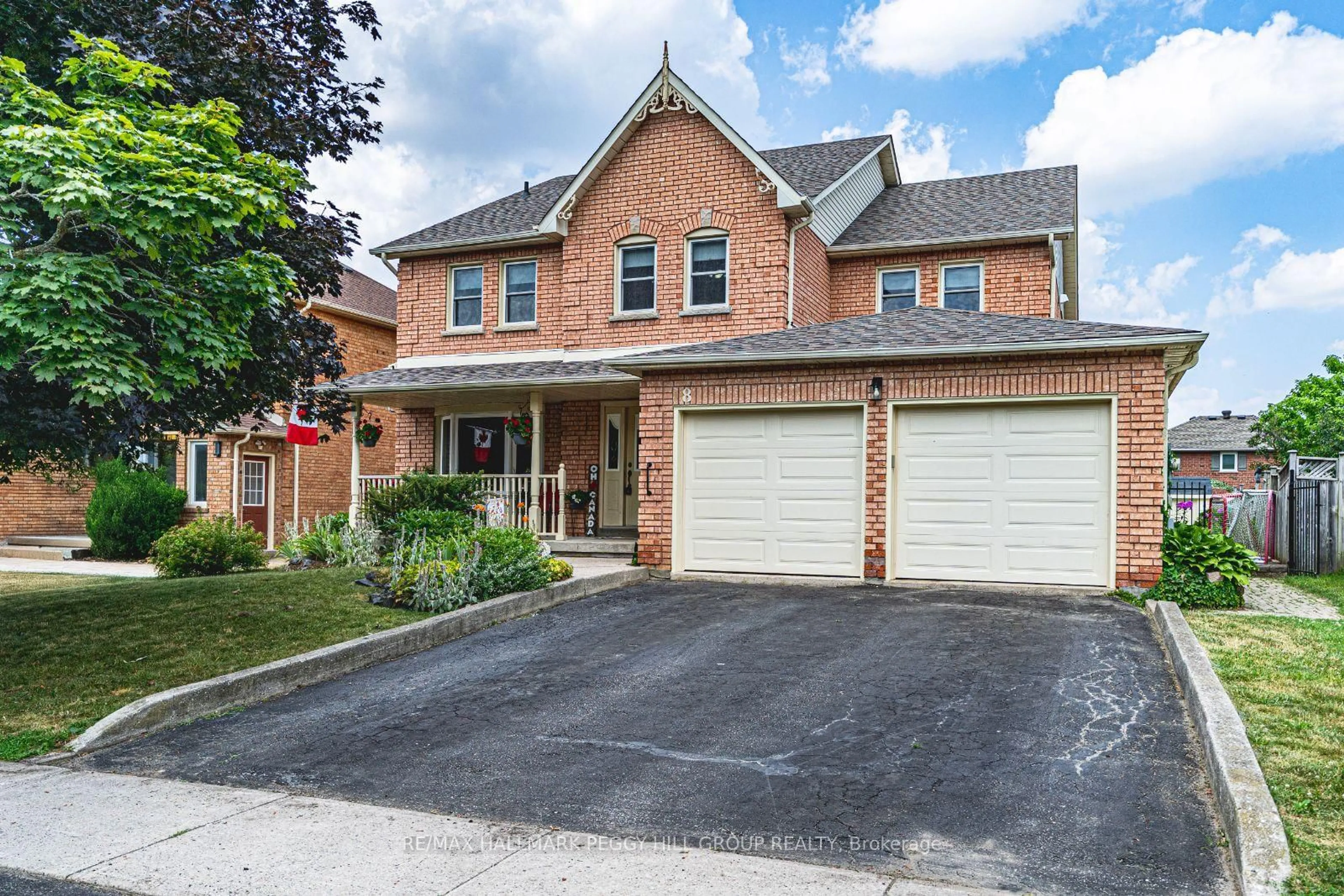 Home with brick exterior material, street for 8 River Ridge Rd, Barrie Ontario L4N 7G3