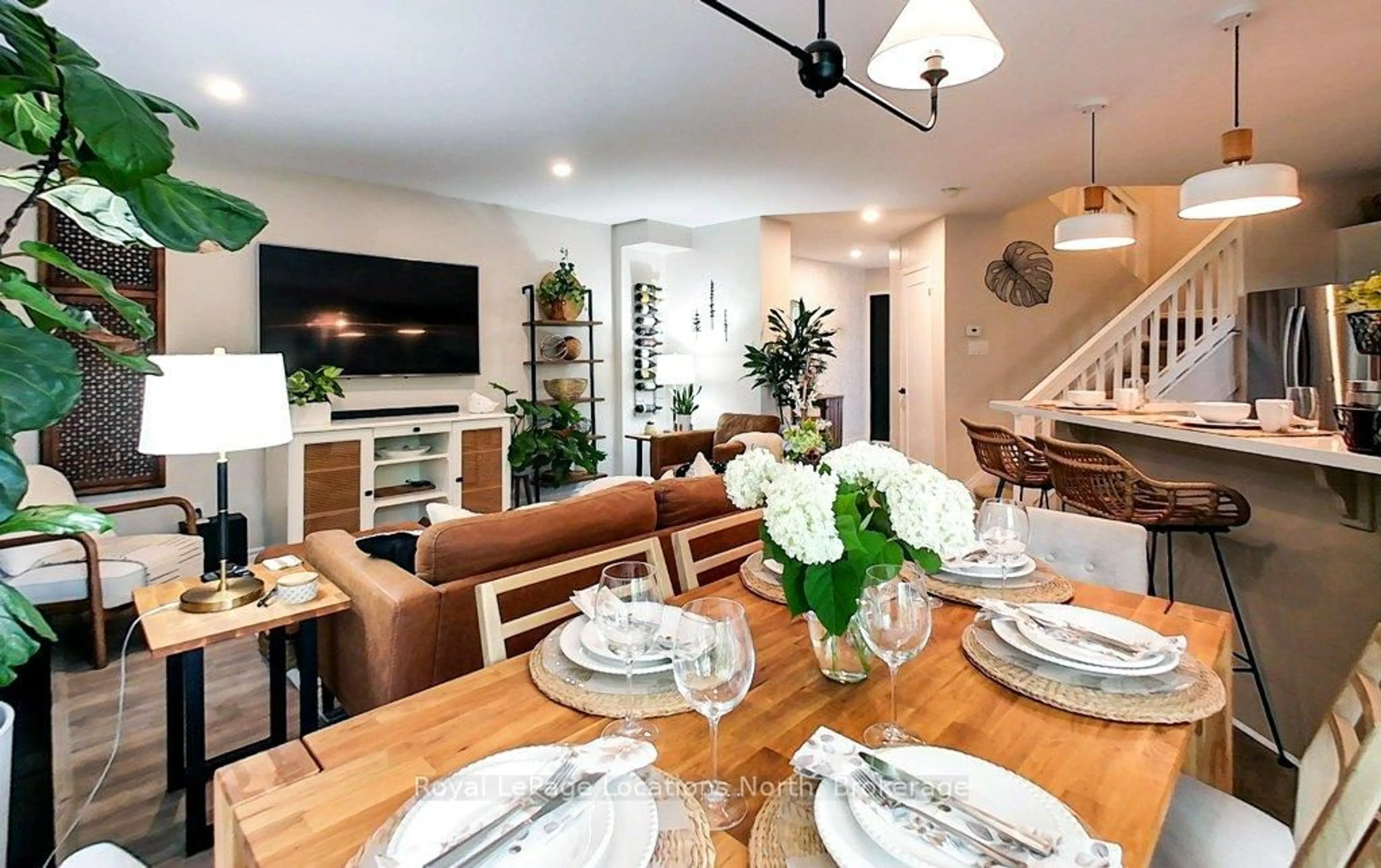 Dining room, unknown for 145 Fairway Cres #59, Collingwood Ontario L9Y 5B4