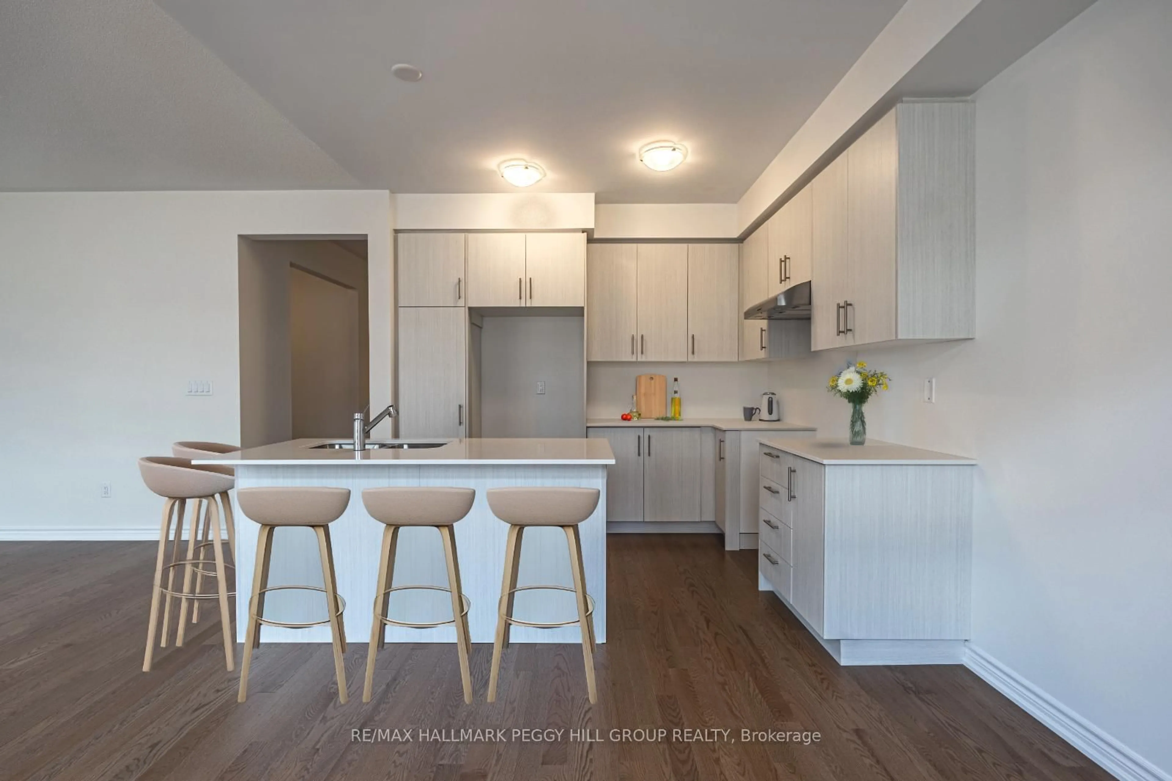 Open concept kitchen, wood/laminate floor for 11 Gemini Dr, Barrie Ontario L9J 0P5