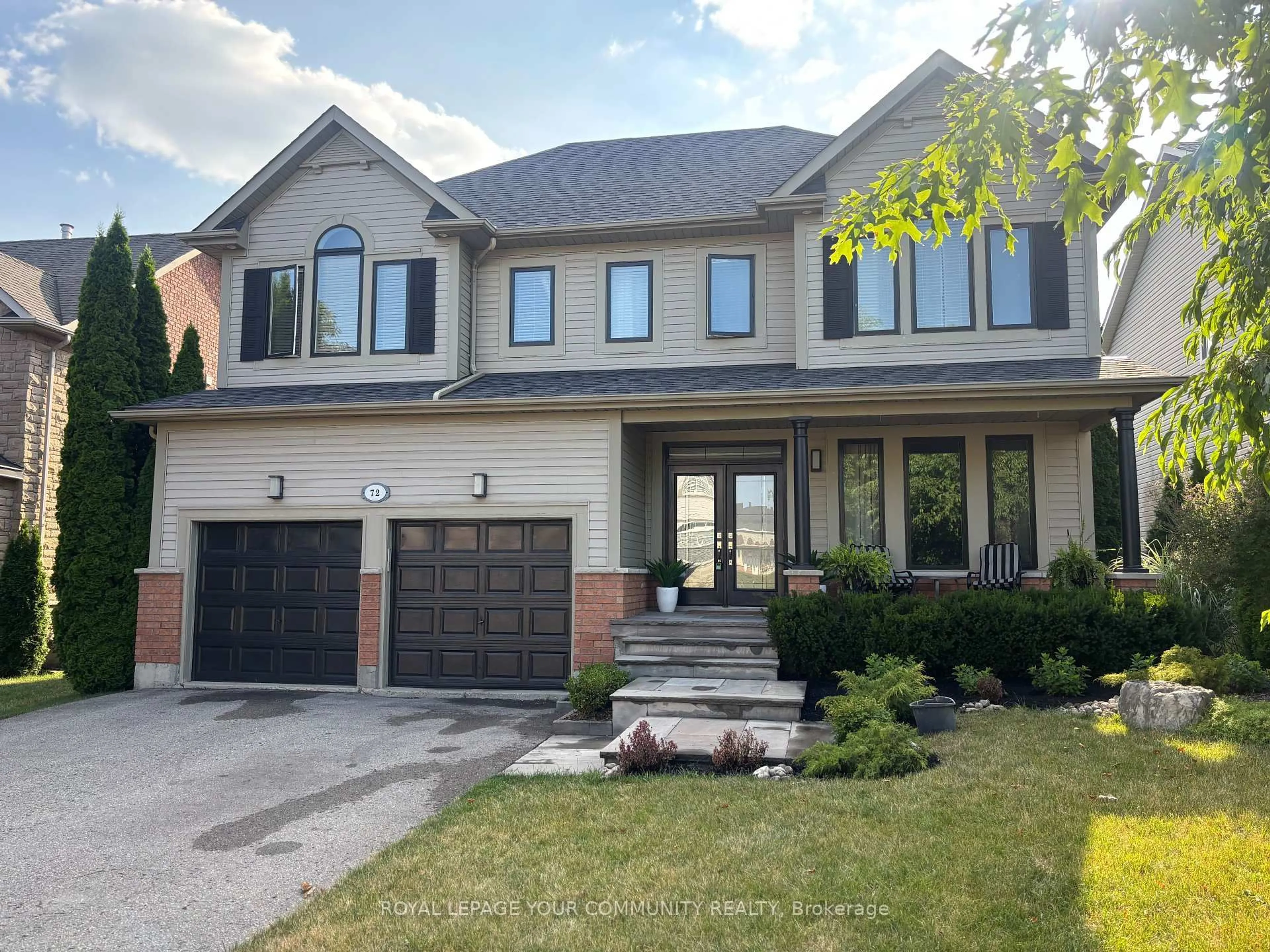 Home with brick exterior material, street for 72 Birkhall Pl, Barrie Ontario L4N 0K1