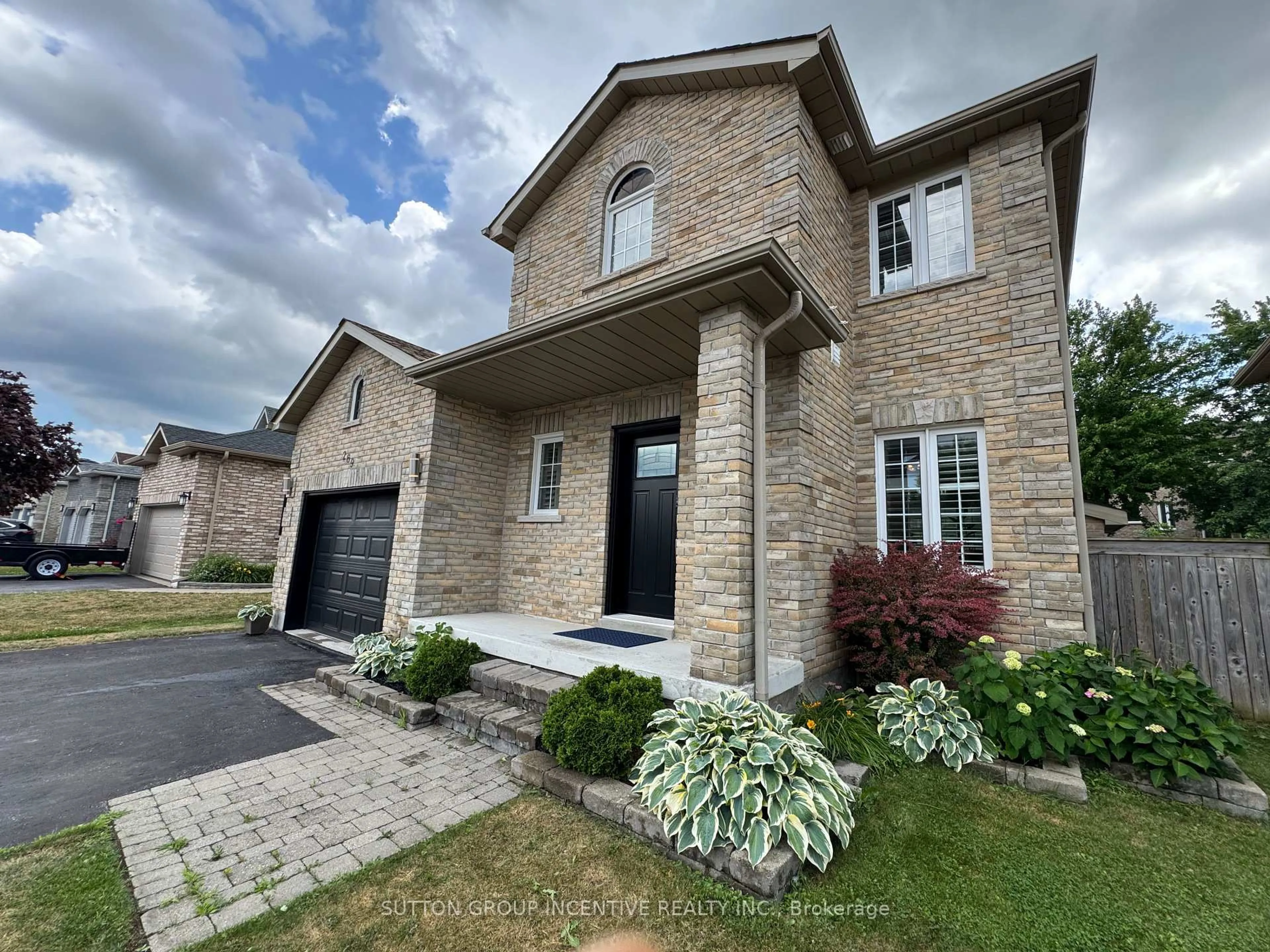 Home with brick exterior material, street for 269 Country Lane, Barrie Ontario L4N 0Y3