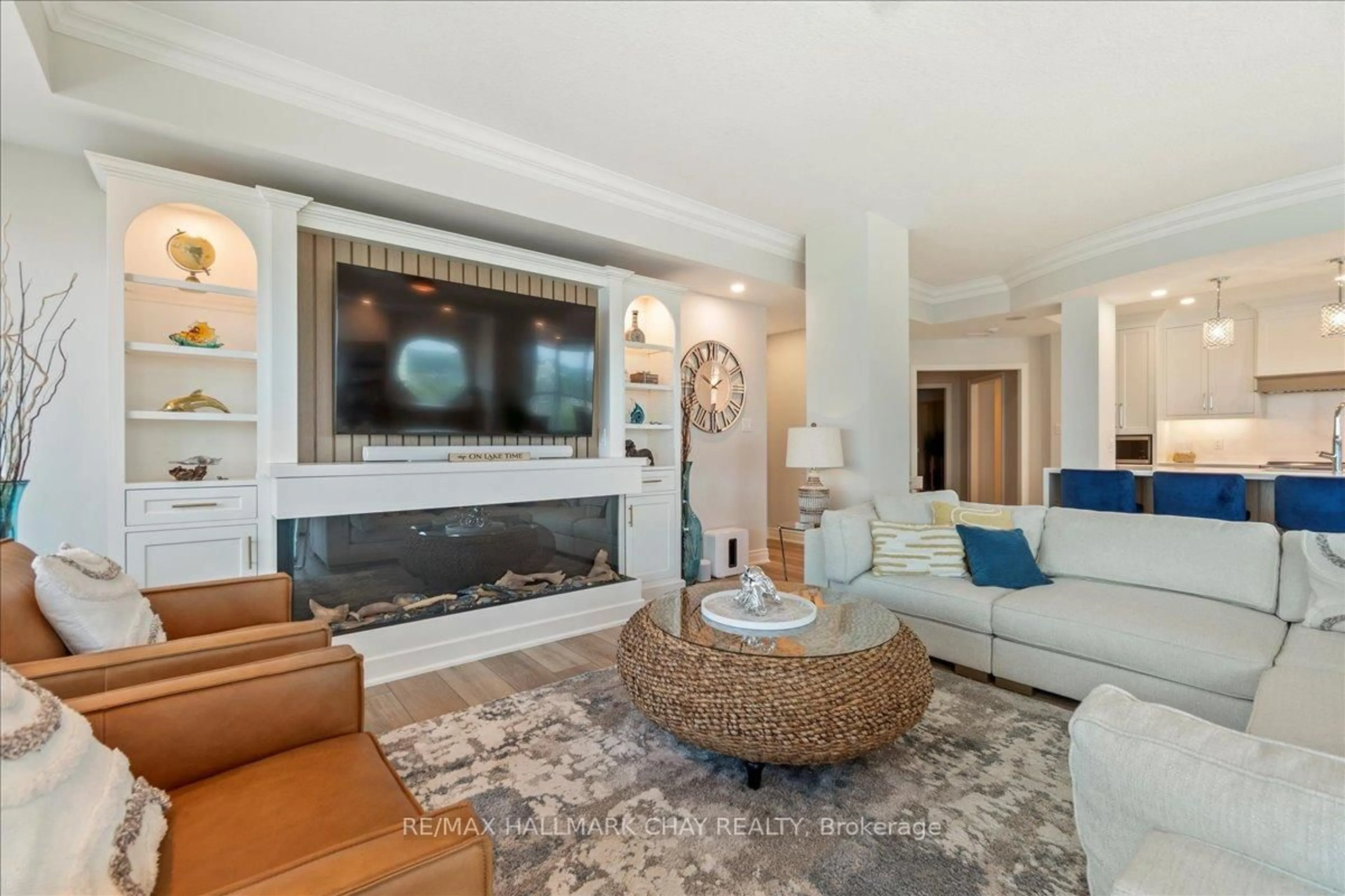 Living room with furniture, ceramic/tile floor for 33 Ellen St #1104, Barrie Ontario L4N 6E9