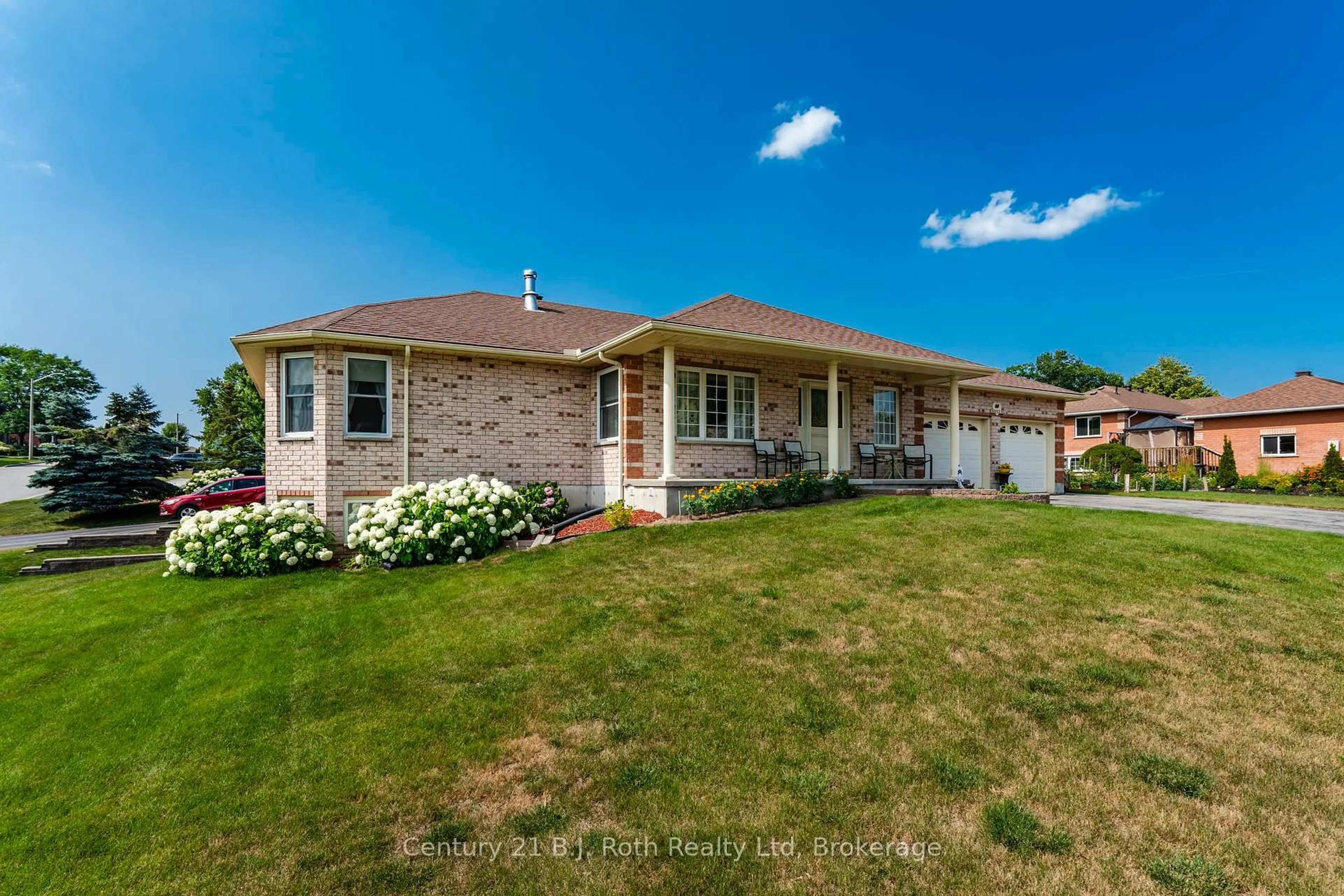Unknown for 64 James St, Penetanguishene Ontario L9M 2J1