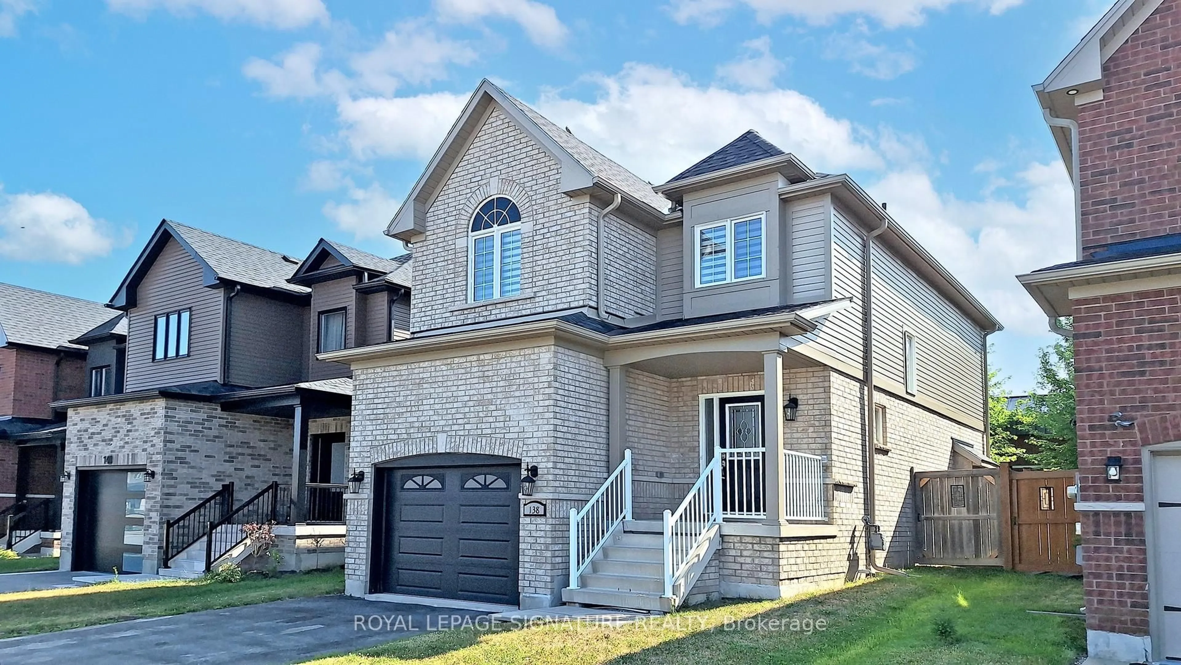 Home with brick exterior material, street for 138 Sun King Cres, Barrie Ontario L4M 0E5