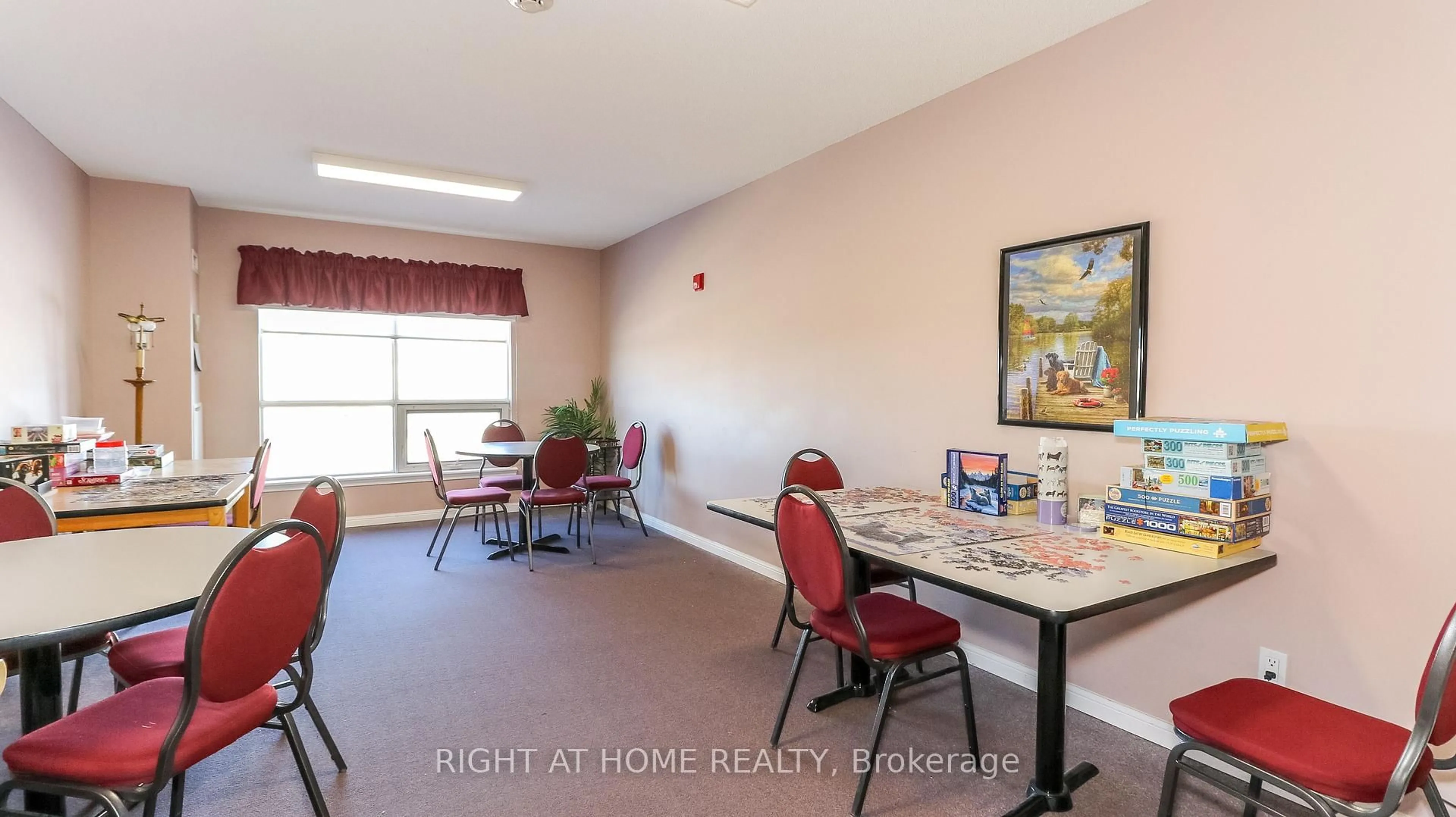 A pic of a room for 90 Dean Ave #506, Barrie Ontario L4N 0M3