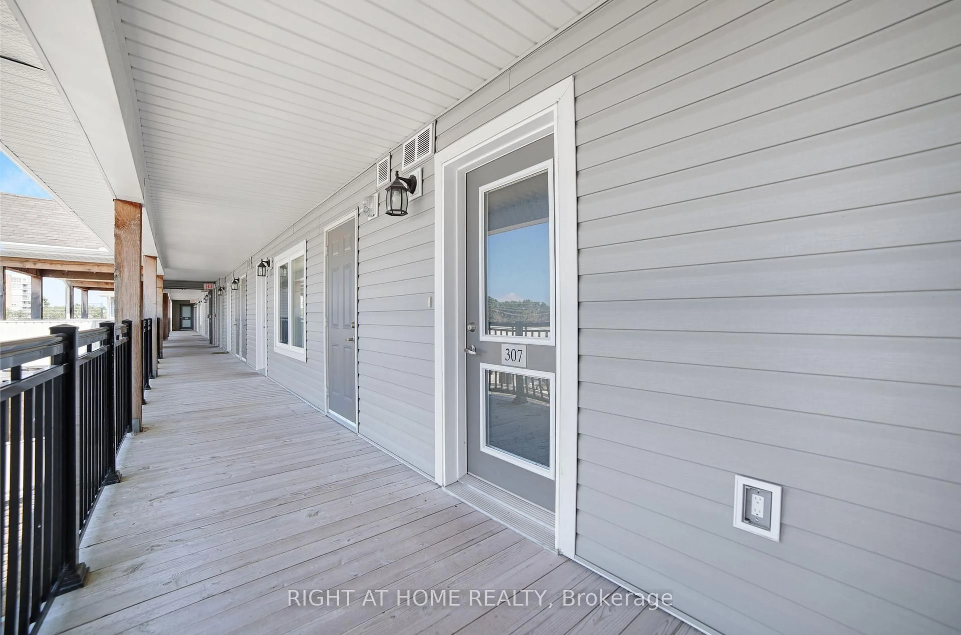 Unknown for 8 Brandy Lane Dr #307, Collingwood Ontario L9Y 0X4