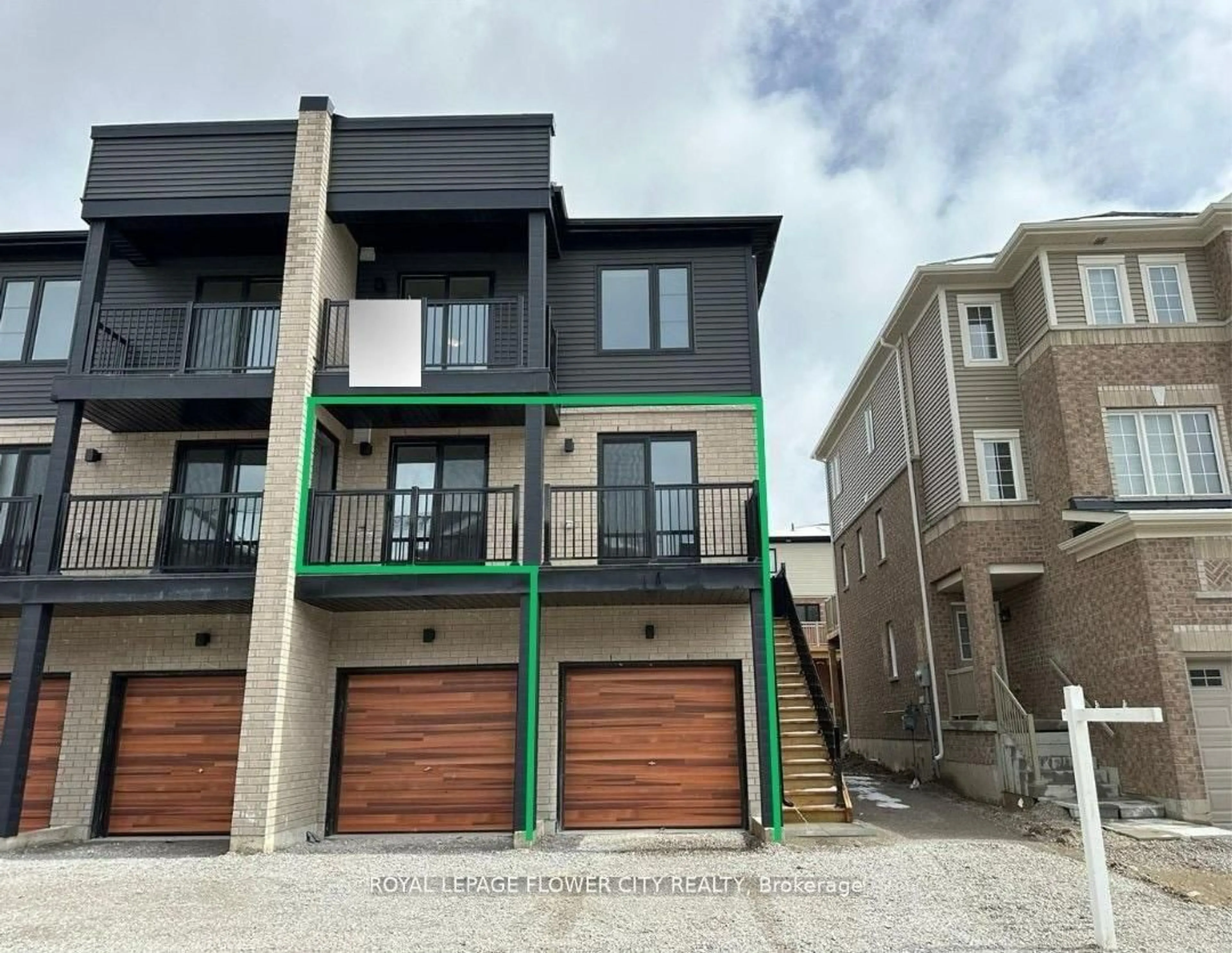 Unknown for 14 Pumpkin Corner Cres #5, Barrie Ontario L9J 0T6