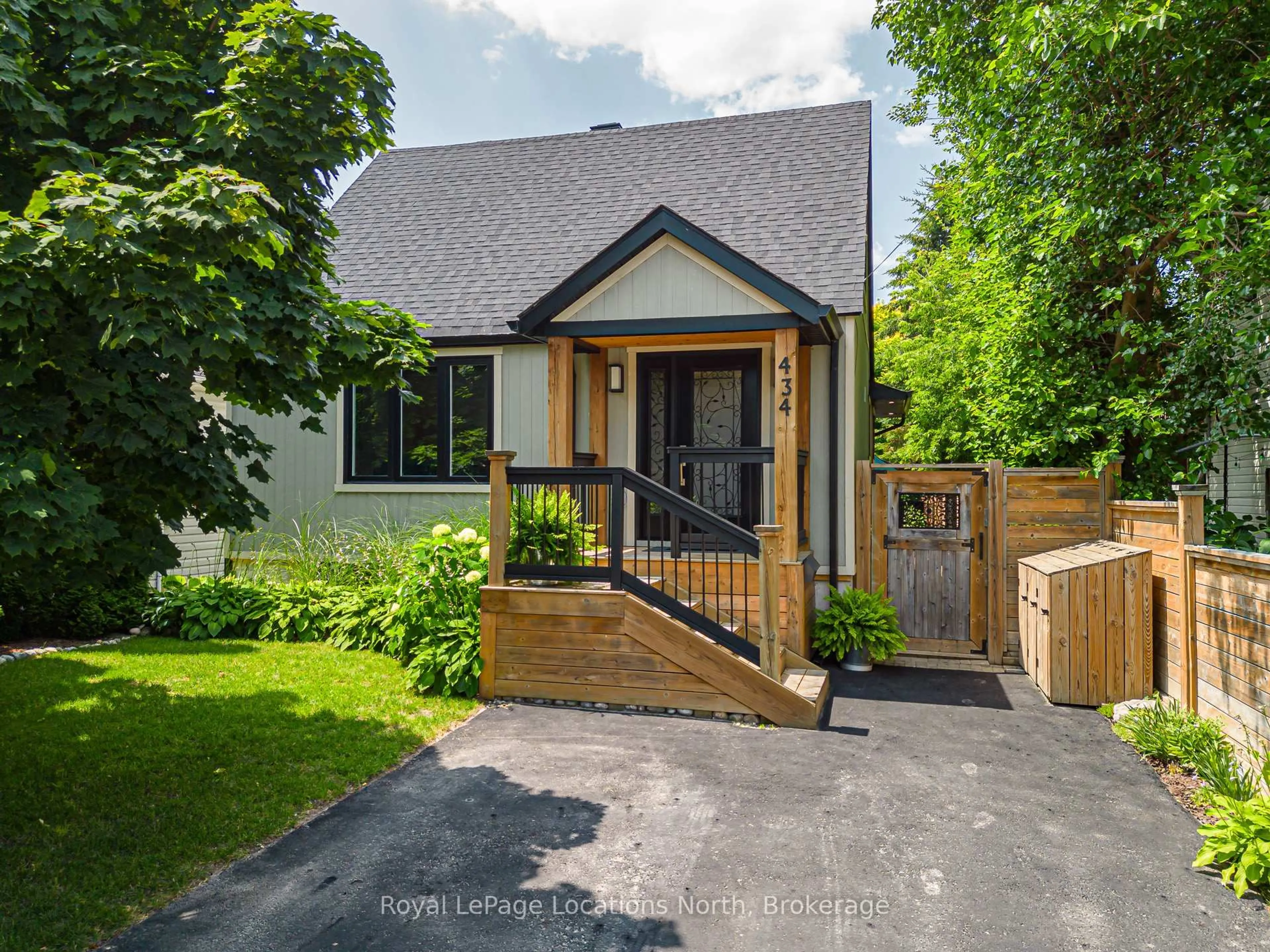 Unknown for 434 Oak St, Collingwood Ontario L9Y 2Y7