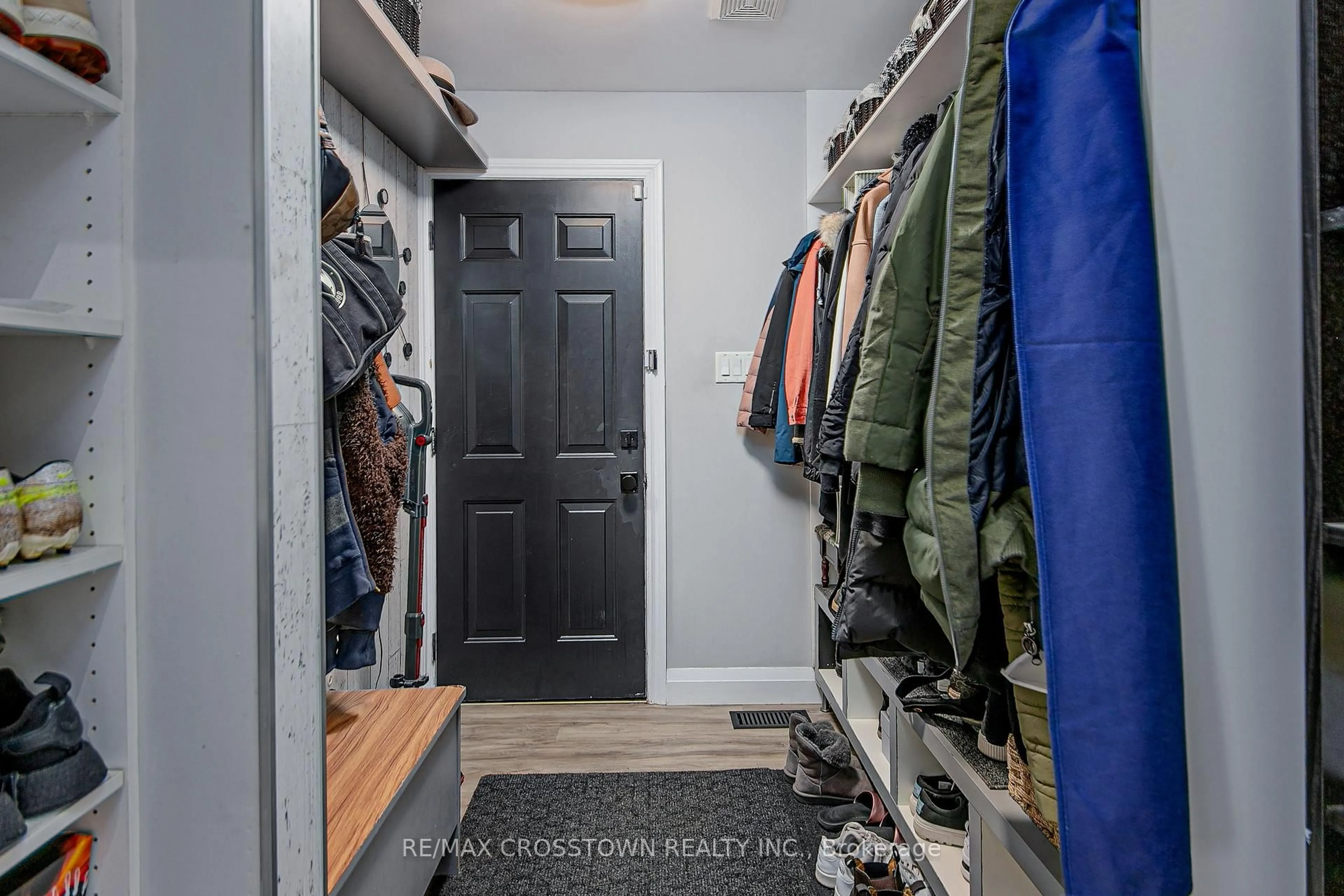 Unknown for 56 Graihawk Dr, Barrie Ontario L4N 6G7