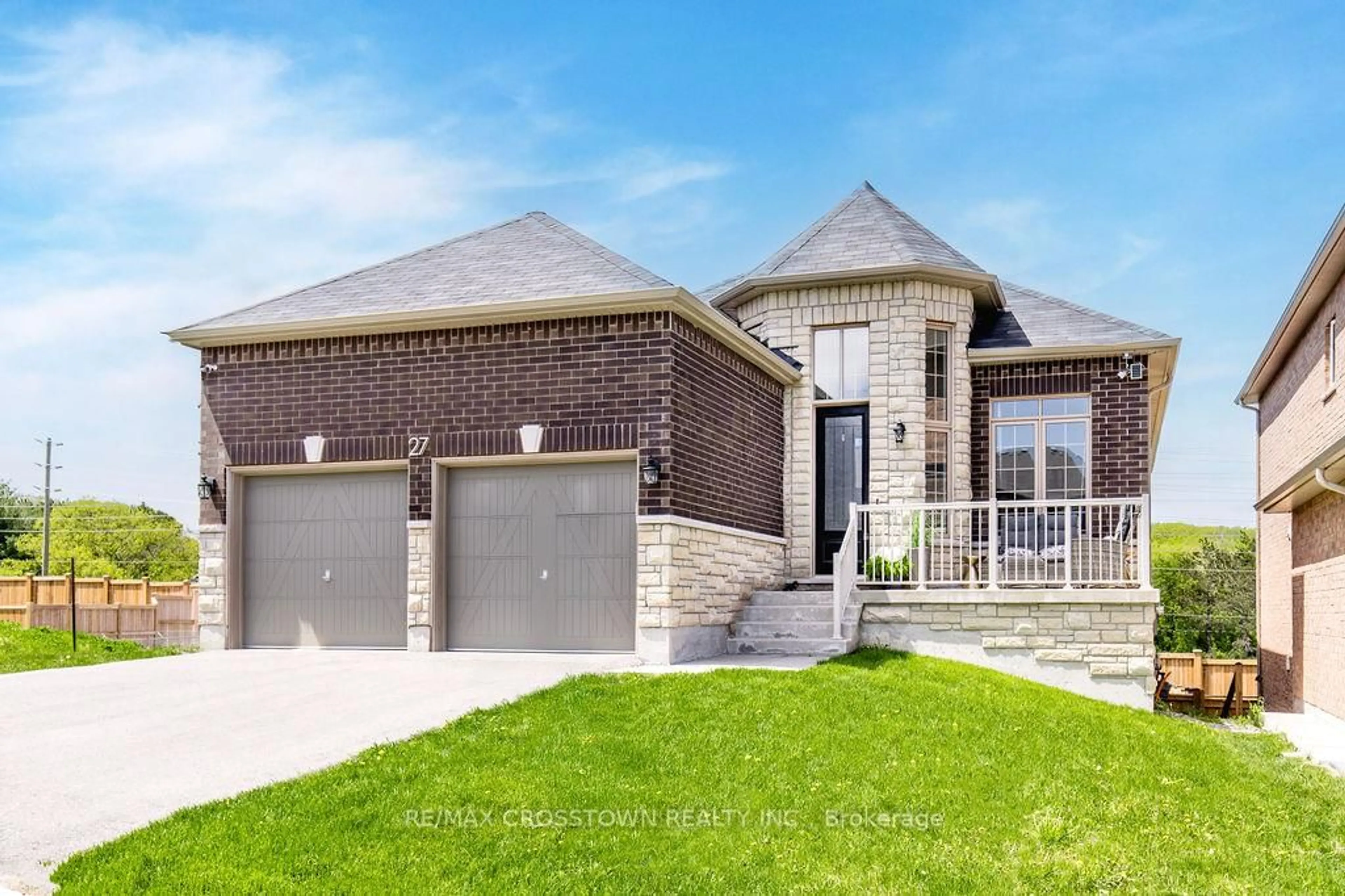 Home with brick exterior material, street for 27 Muirfield Dr, Barrie Ontario L4N 5S4