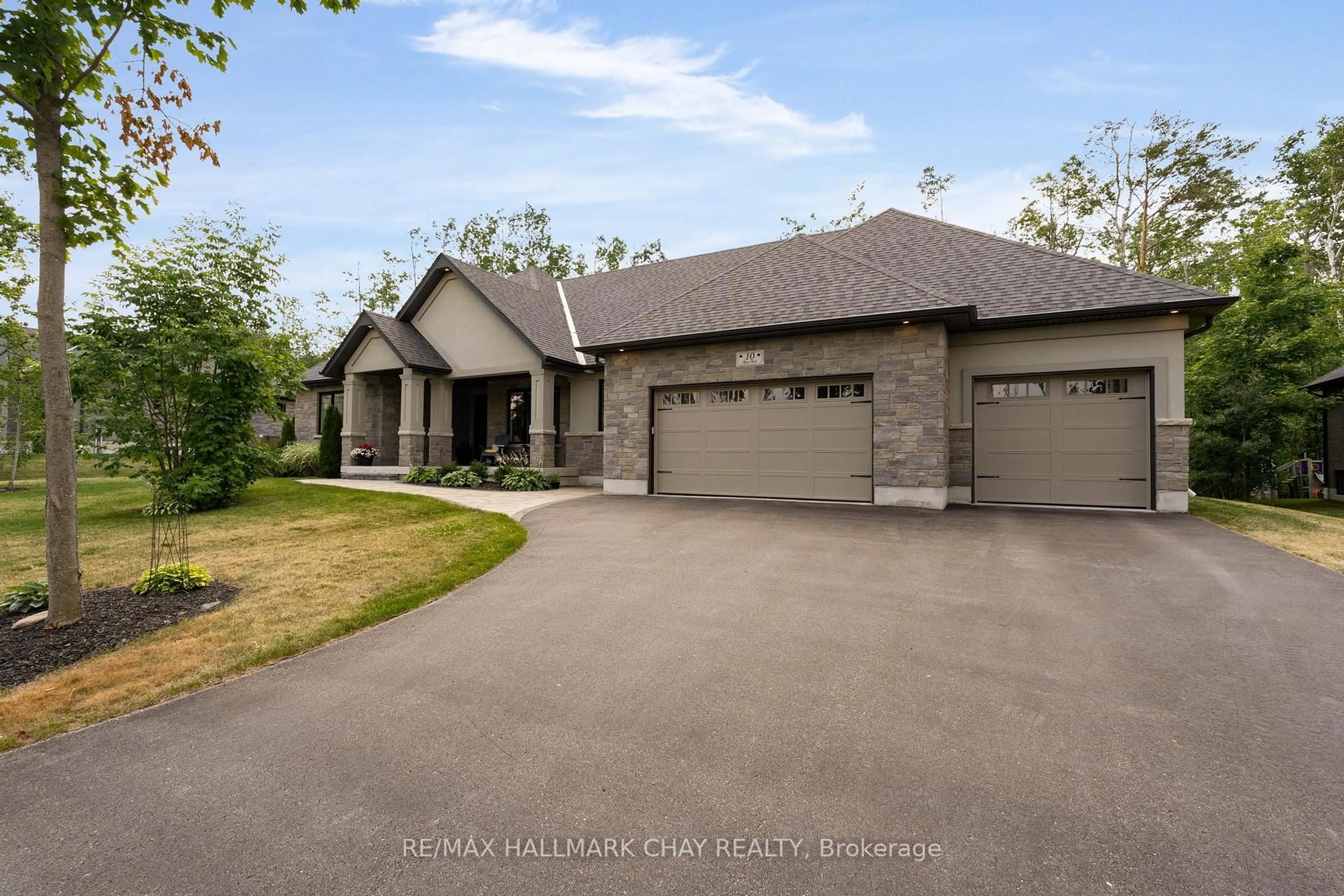 Unknown for 10 Byers St, Springwater Ontario L9X 2A3