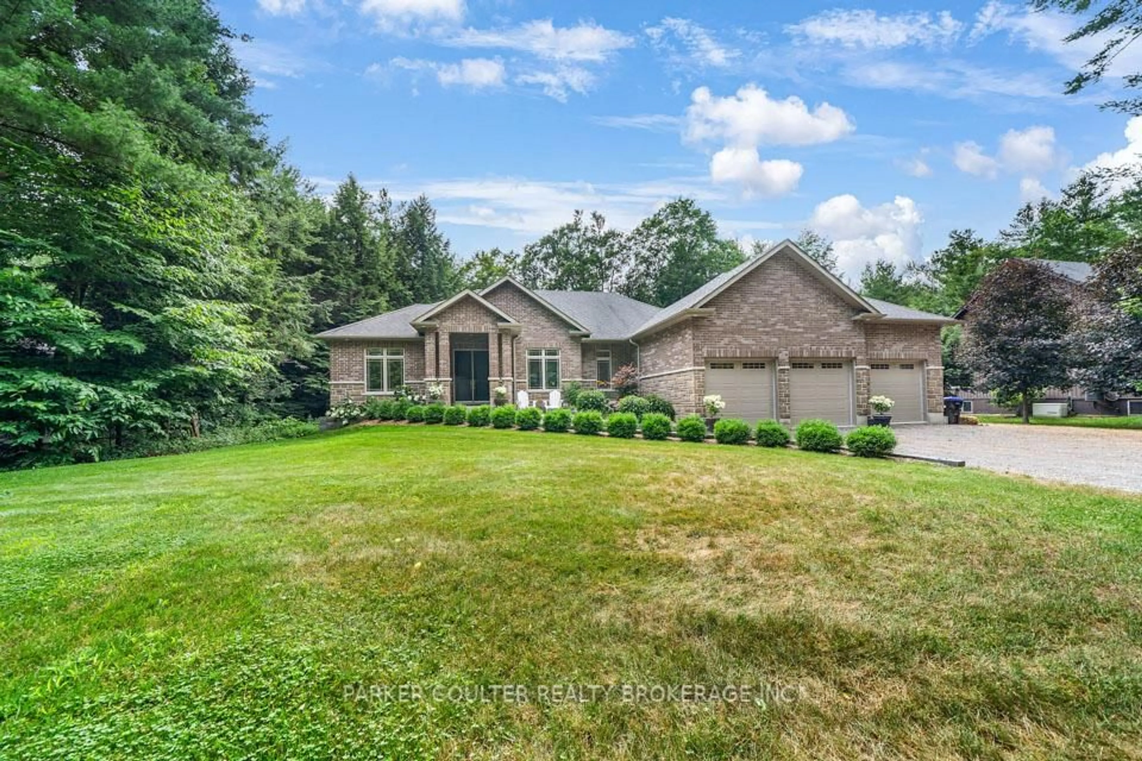 A pic from outside/outdoor area/front of a property/back of a property/a pic from drone, unknown for 20 Marni Lane, Springwater Ontario L0L 2K0