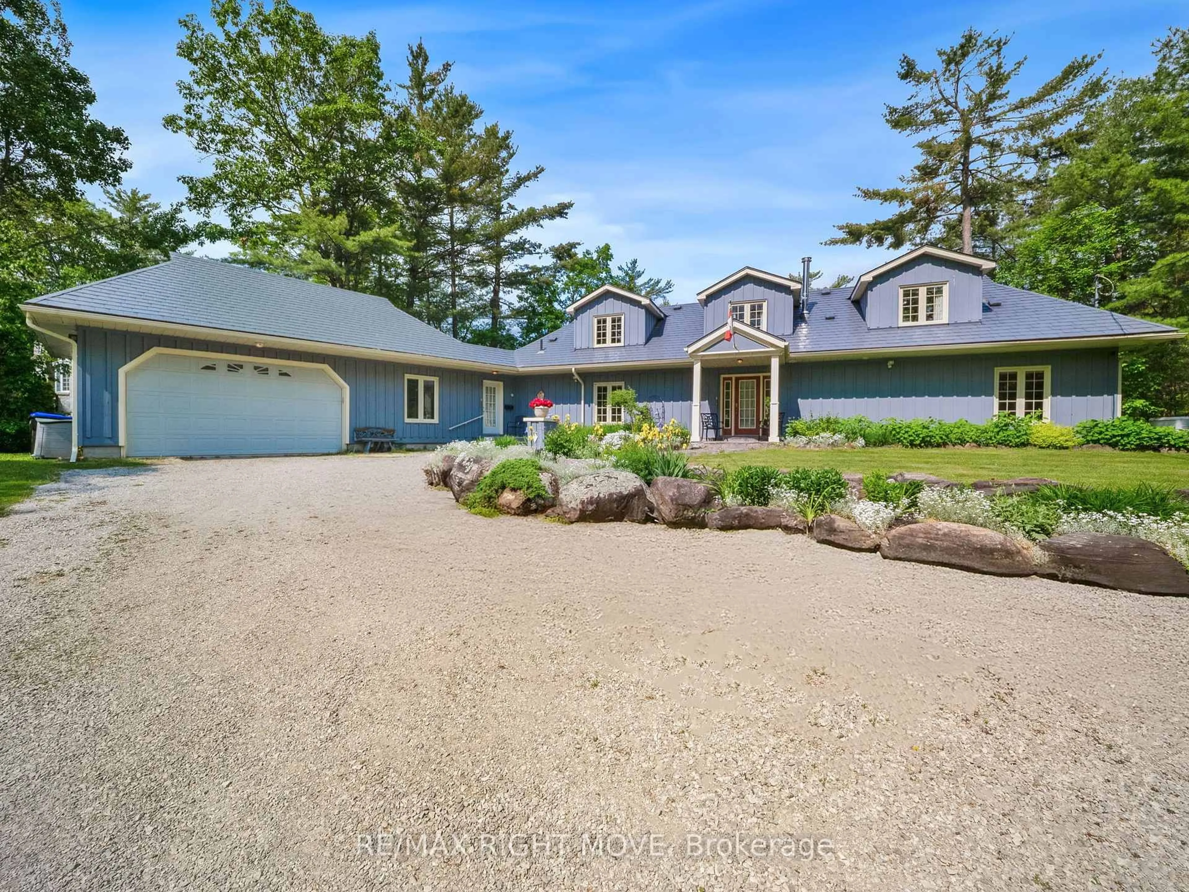 A pic from outside/outdoor area/front of a property/back of a property/a pic from drone, street for 7736 Riverleigh Dr, Ramara Ontario L0K 2B0