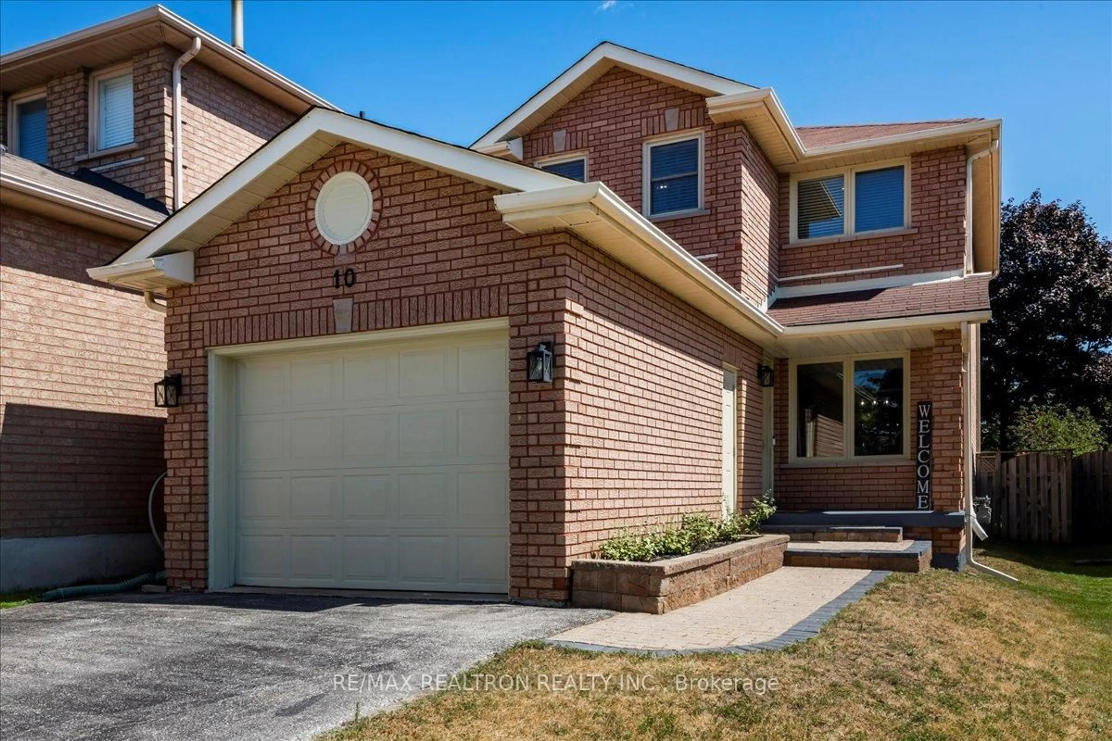 Home with brick exterior material, street for 10 Laidlaw Dr, Barrie Ontario L4N 7S1
