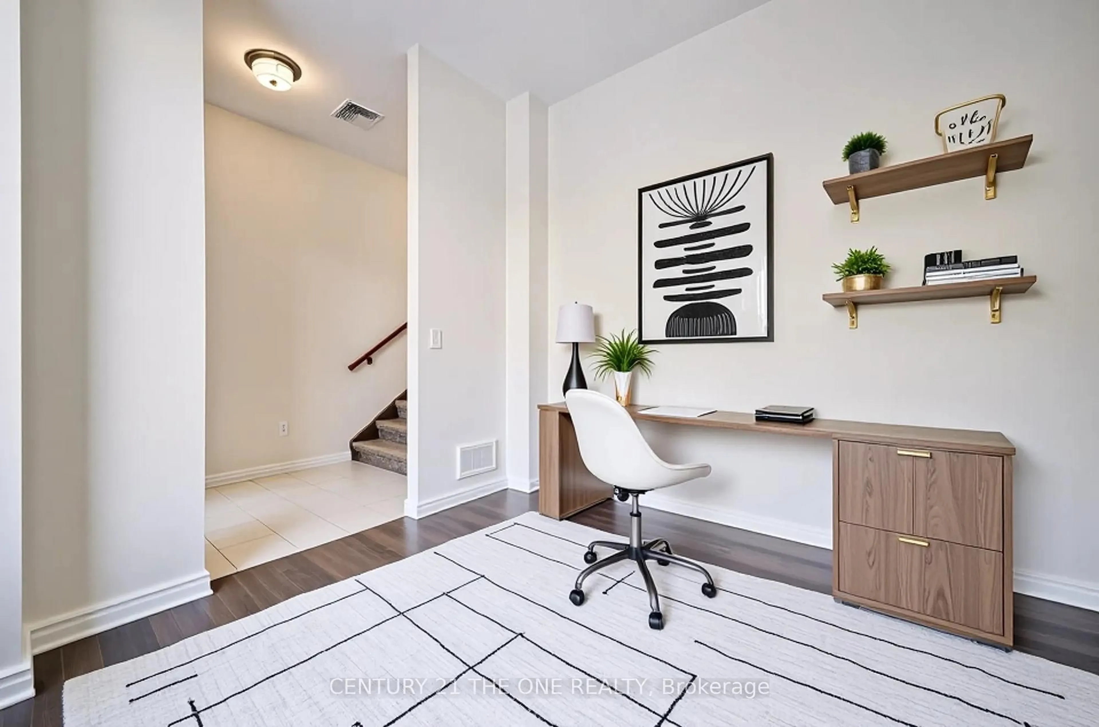 Indoor entryway for 3045 Sandy Acre, Severn Ontario L3V 8P9