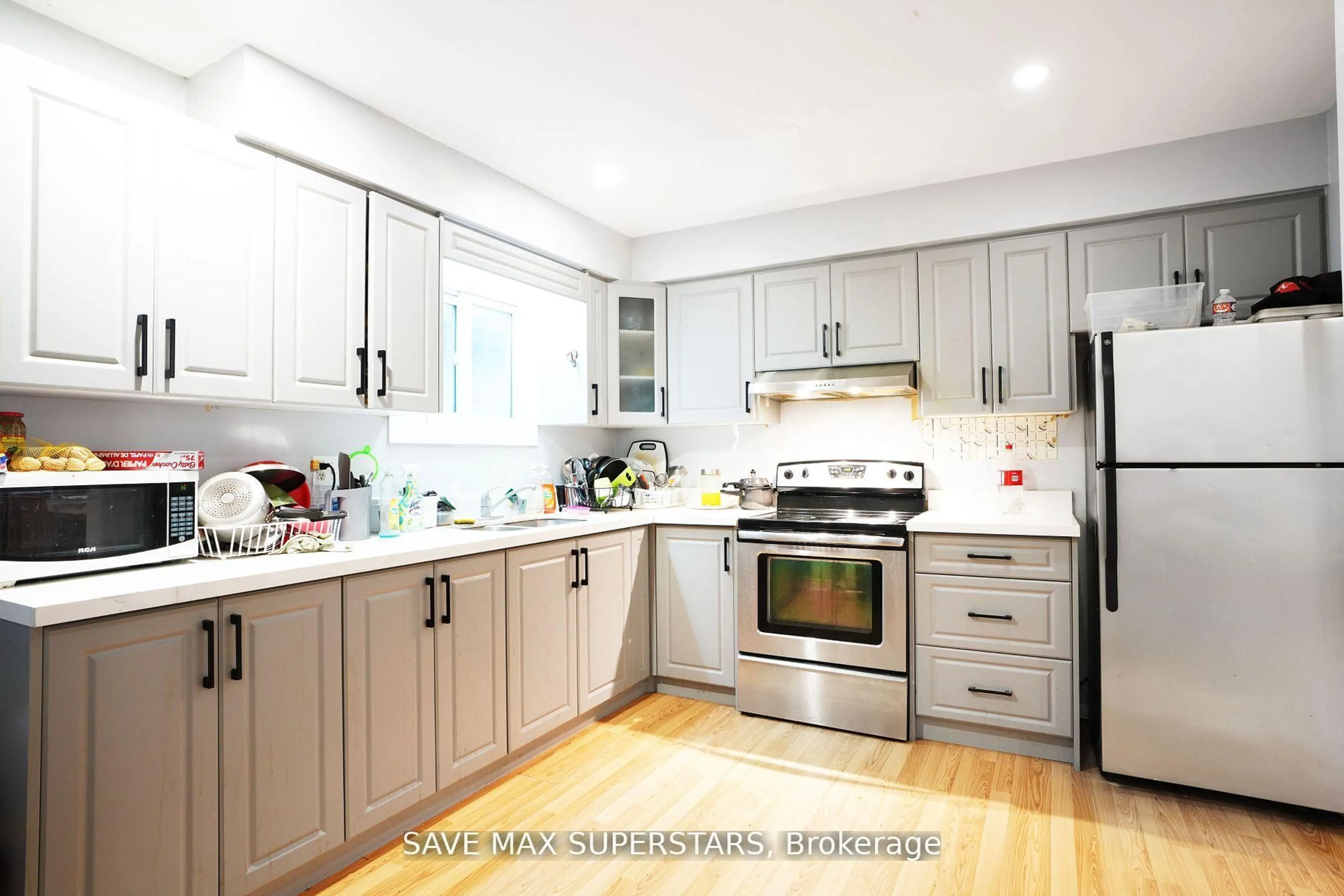 Unknown for 96 Wellington St, Barrie Ontario L4M 2C5