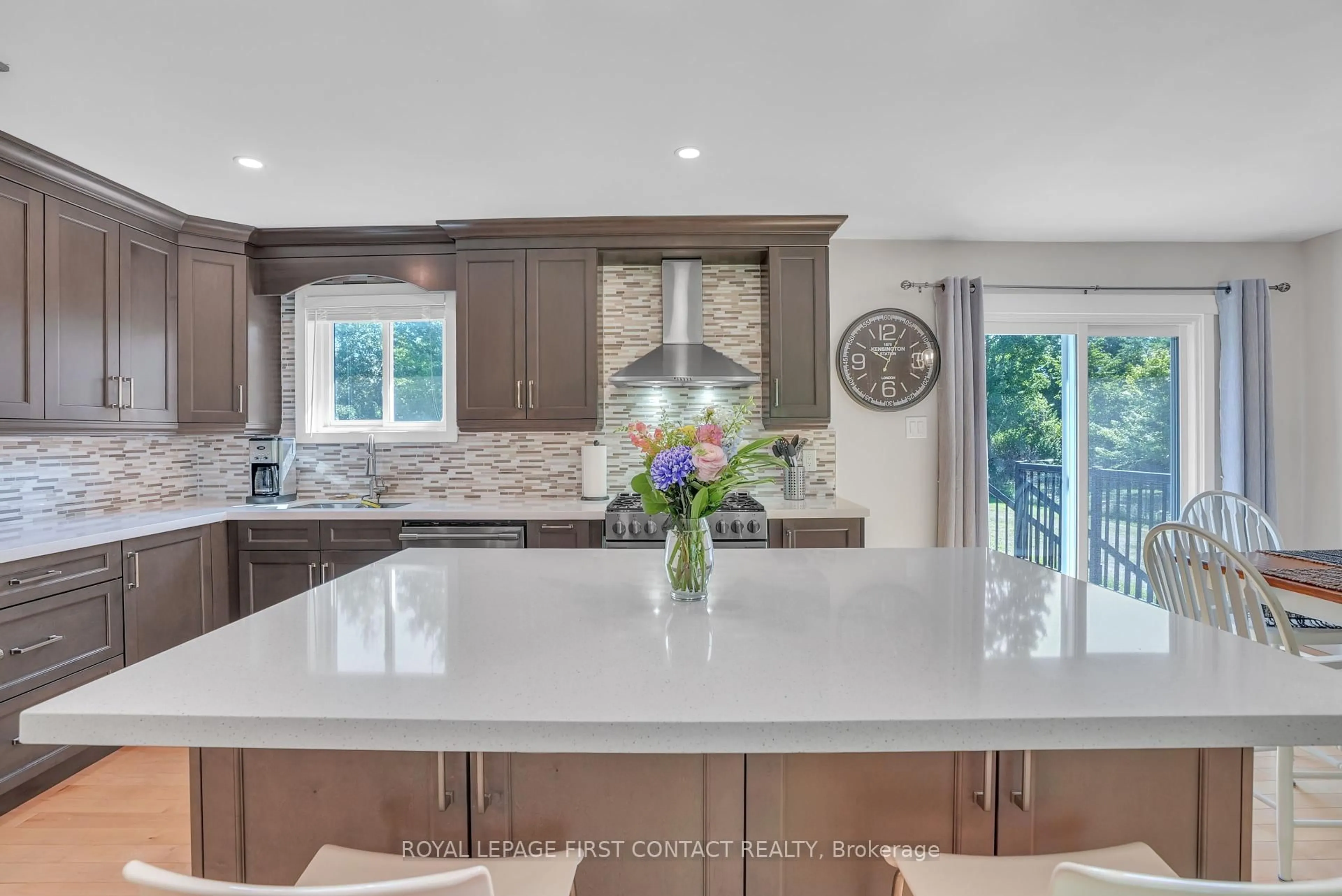 Contemporary kitchen, ceramic/tile floor for 23 Spencer Tr, Oro-Medonte Ontario L0L 2L0