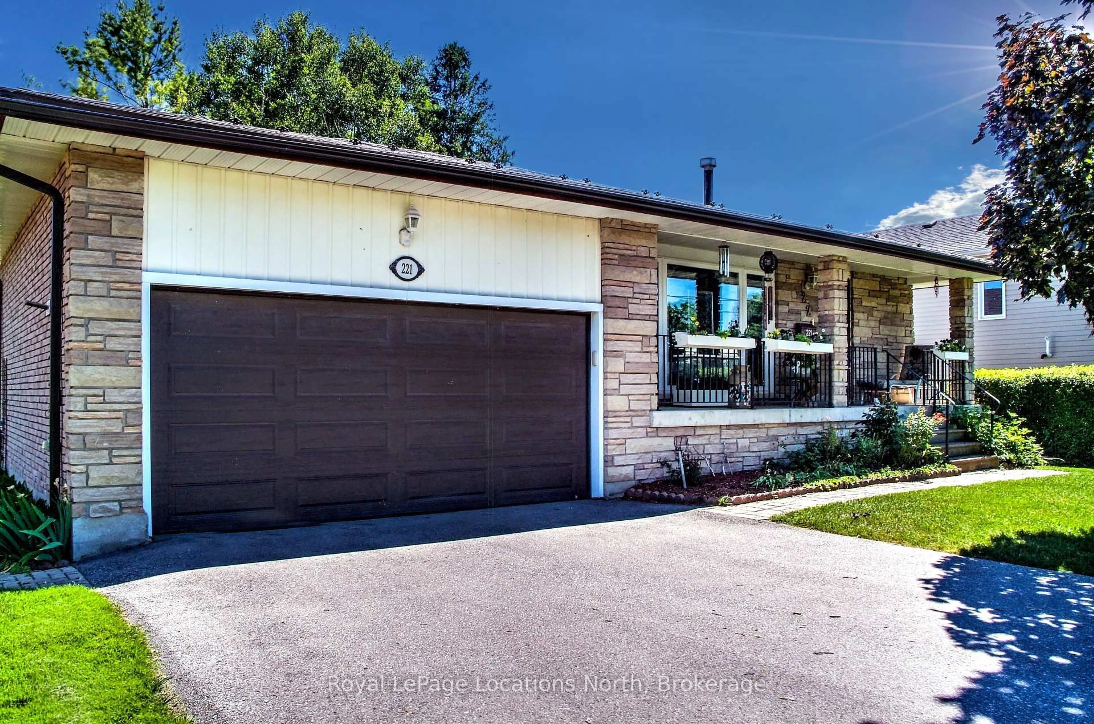 Home with brick exterior material, street for 221 John St, Clearview Ontario L0M 1S0