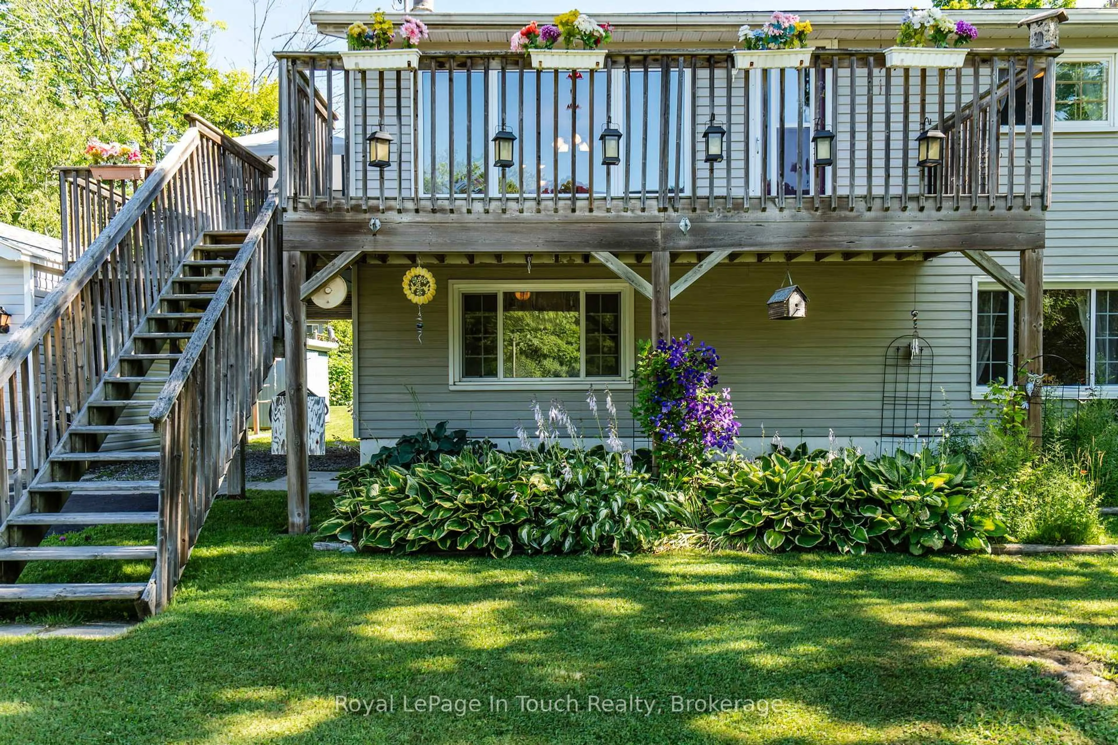 Patio, water/lake/river/ocean view for 18 Sarna Dr, Tiny Ontario L9M 0B3
