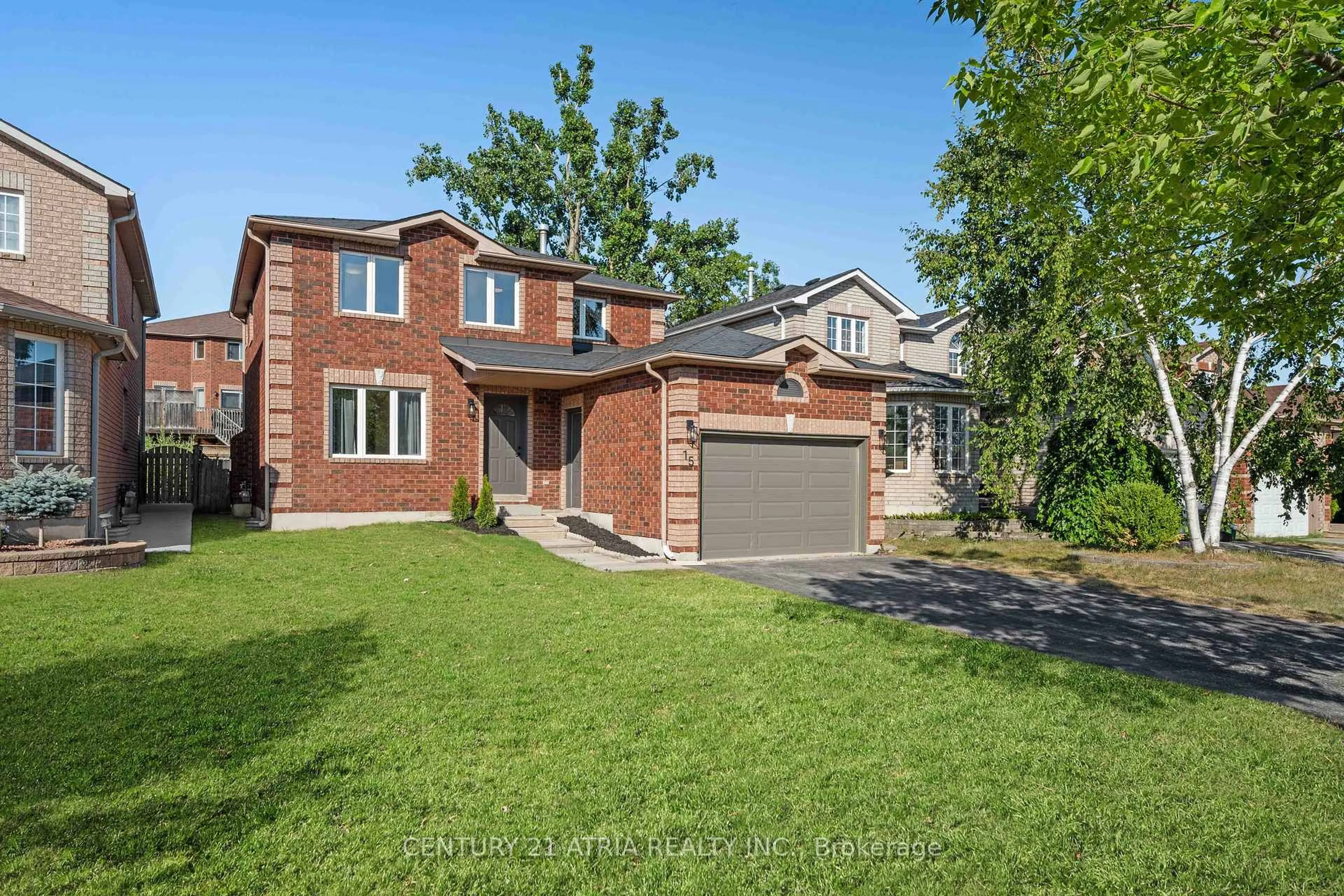 Home with brick exterior material, street for 15 Dykstra Dr, Barrie Ontario L4N 0E2