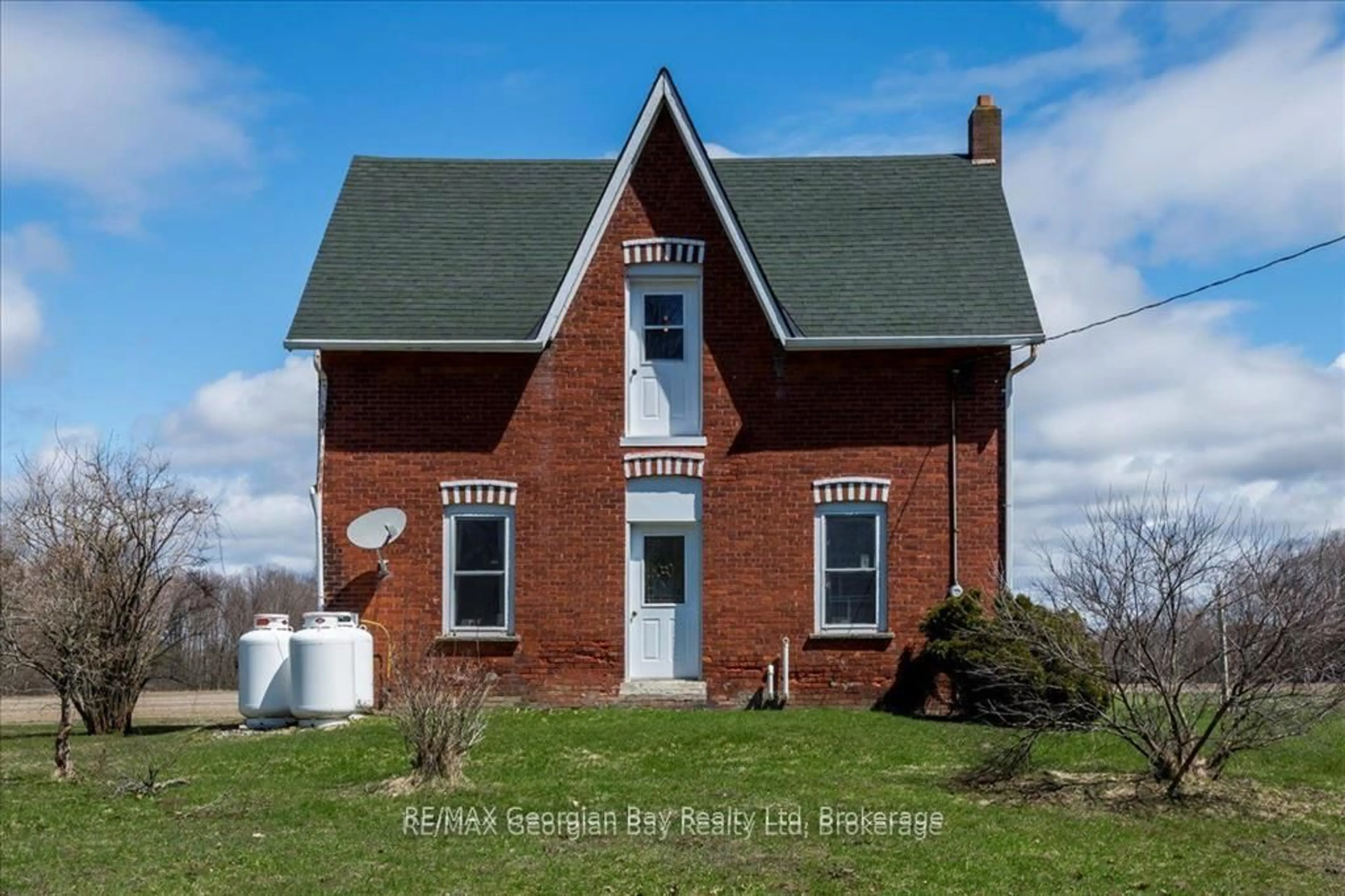 Home with brick exterior material, building for 579 Marshall Rd, Tiny Ontario L4R 0E3