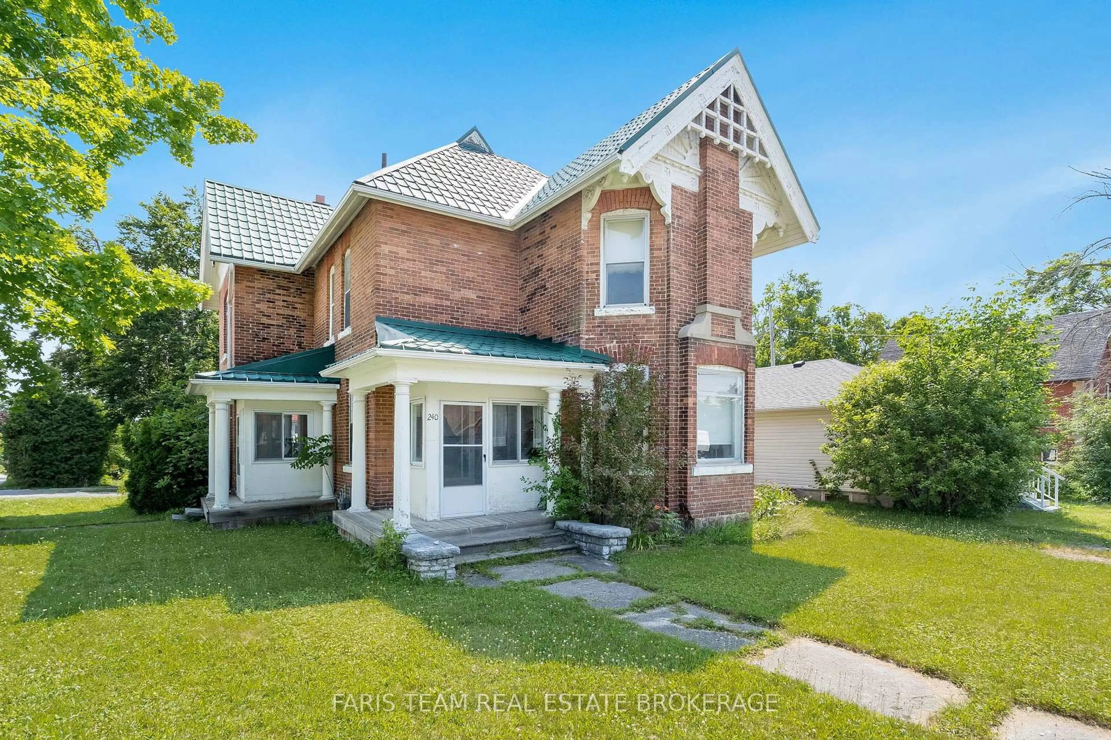 Home with brick exterior material, street for 9 Borland St, Orillia Ontario L3V 2B5