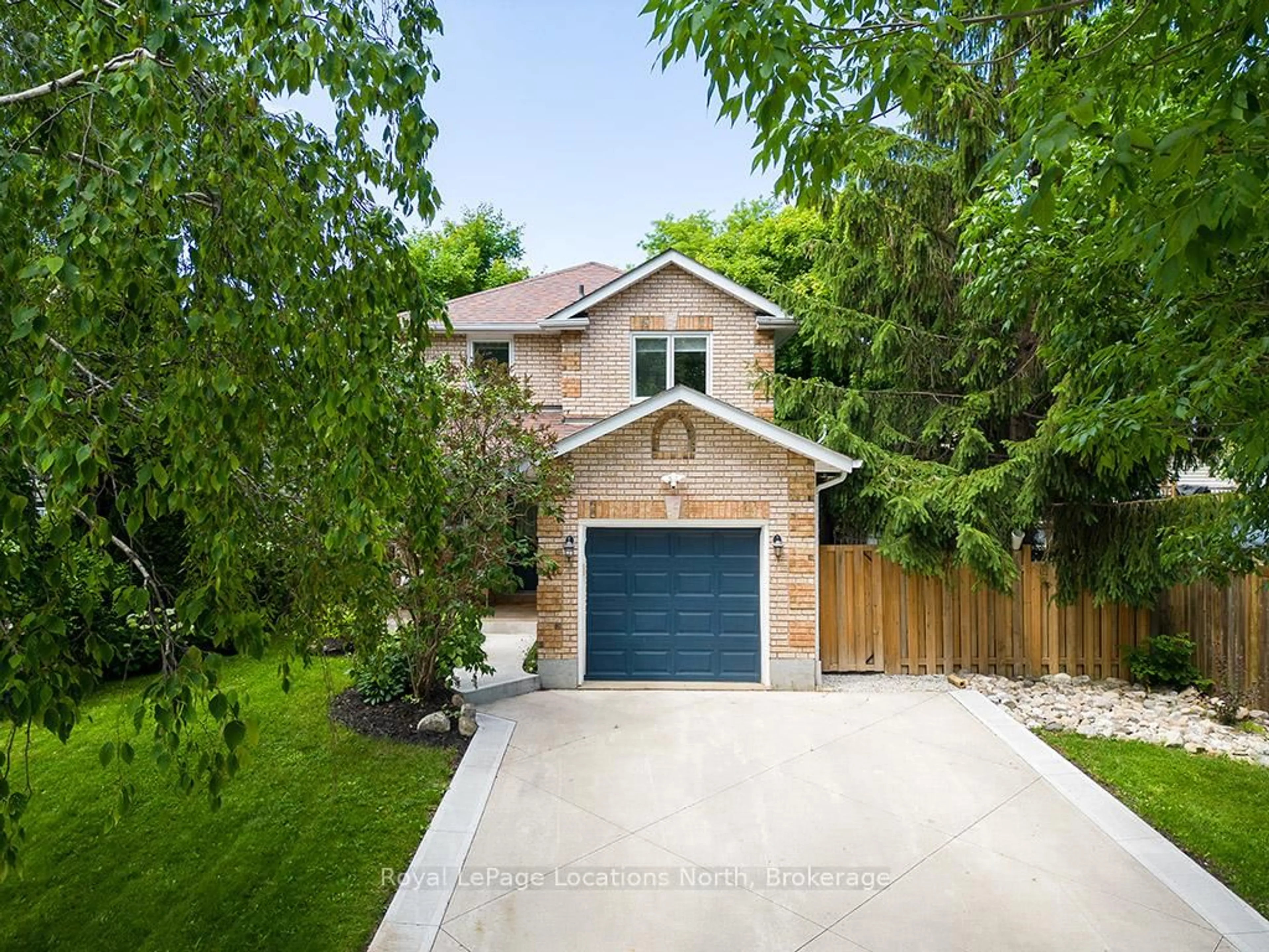 Home with brick exterior material, street for 52 Dillon Dr, Collingwood Ontario L9Y 4S5