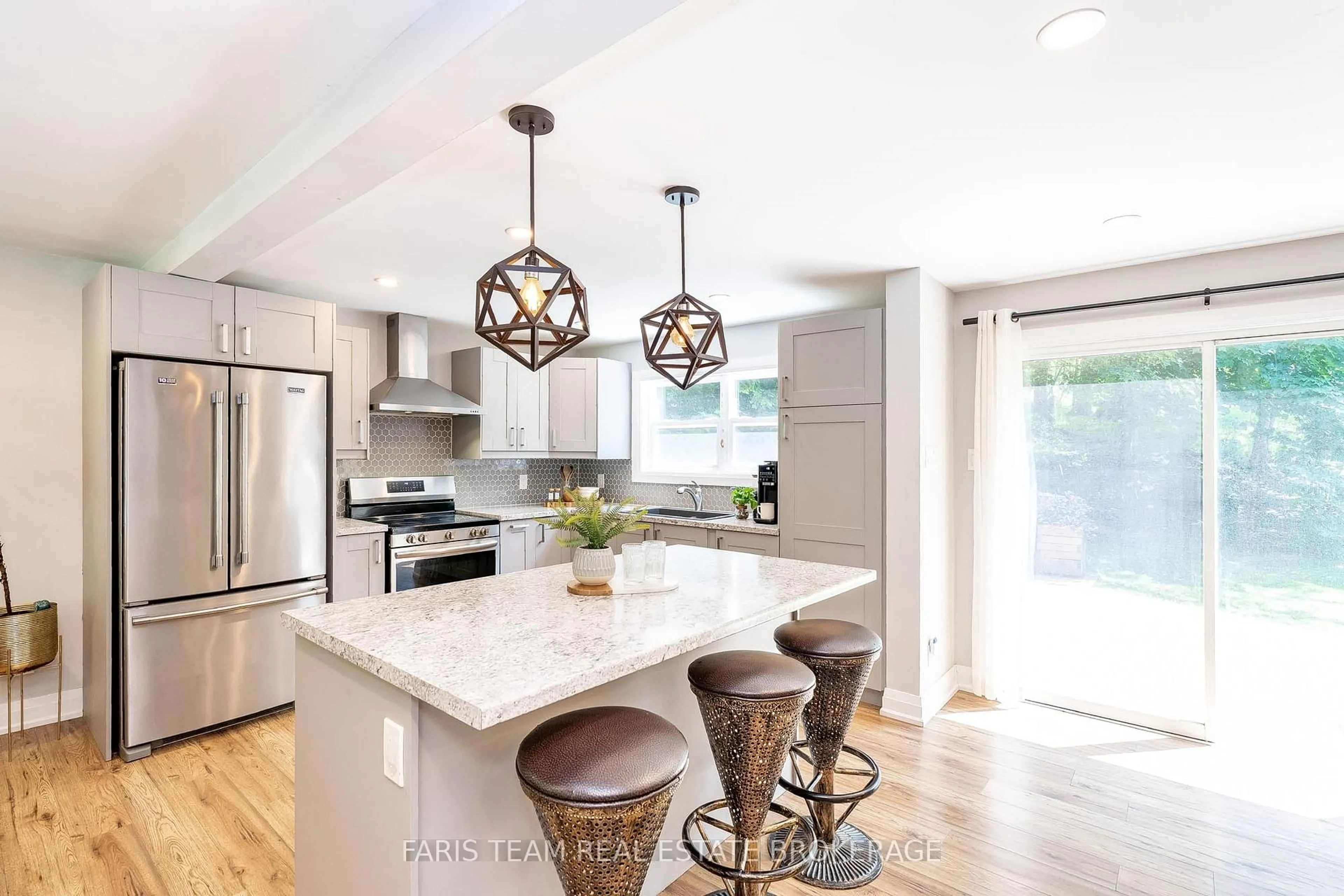 Open concept kitchen, unknown for 191 Albin Rd, Tay Ontario L0K 2C0