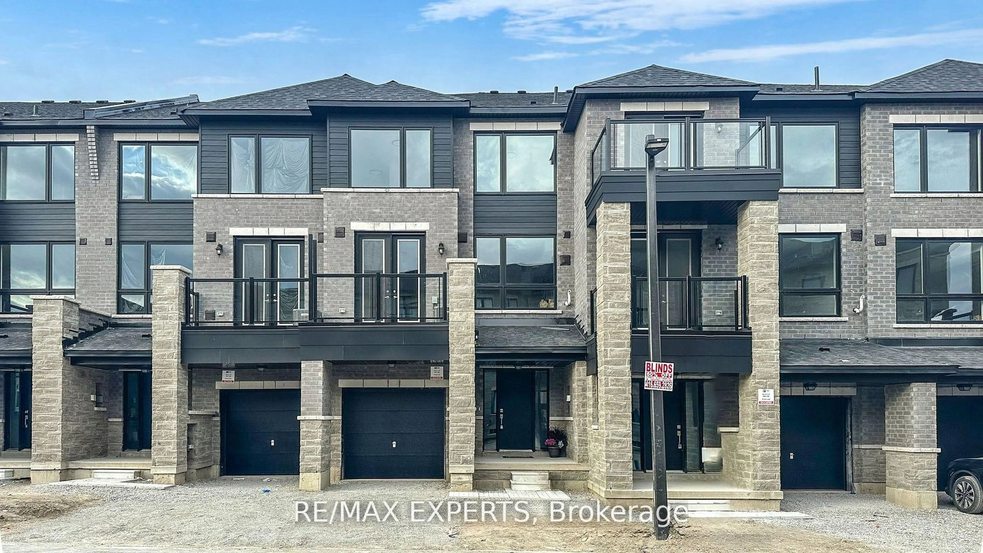Home with brick exterior material, street for 22 Spry Lane, Barrie Ontario L9J 0N6