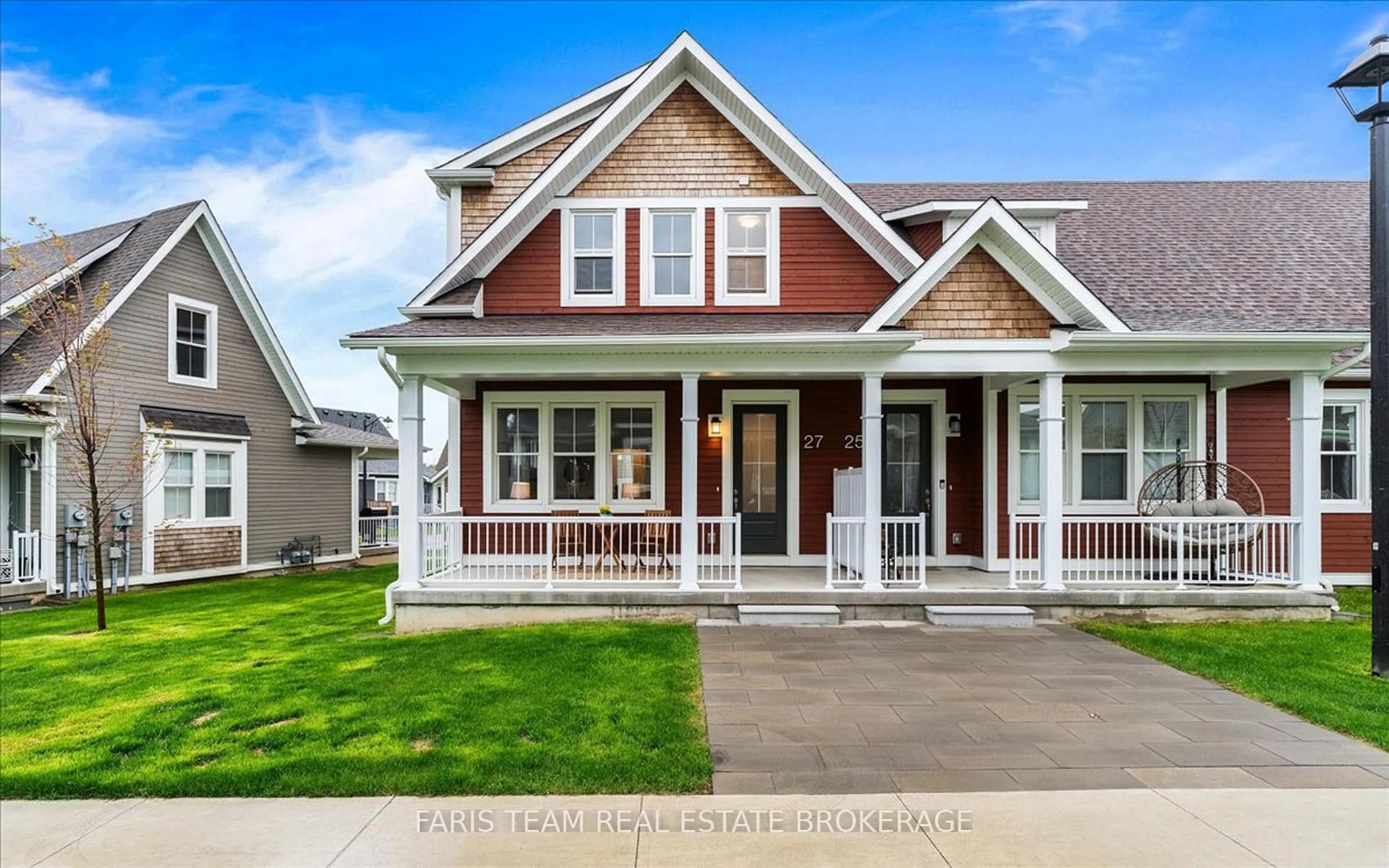 Home with vinyl exterior material, street for 27 Julia Cres, Midland Ontario L4R 0A9