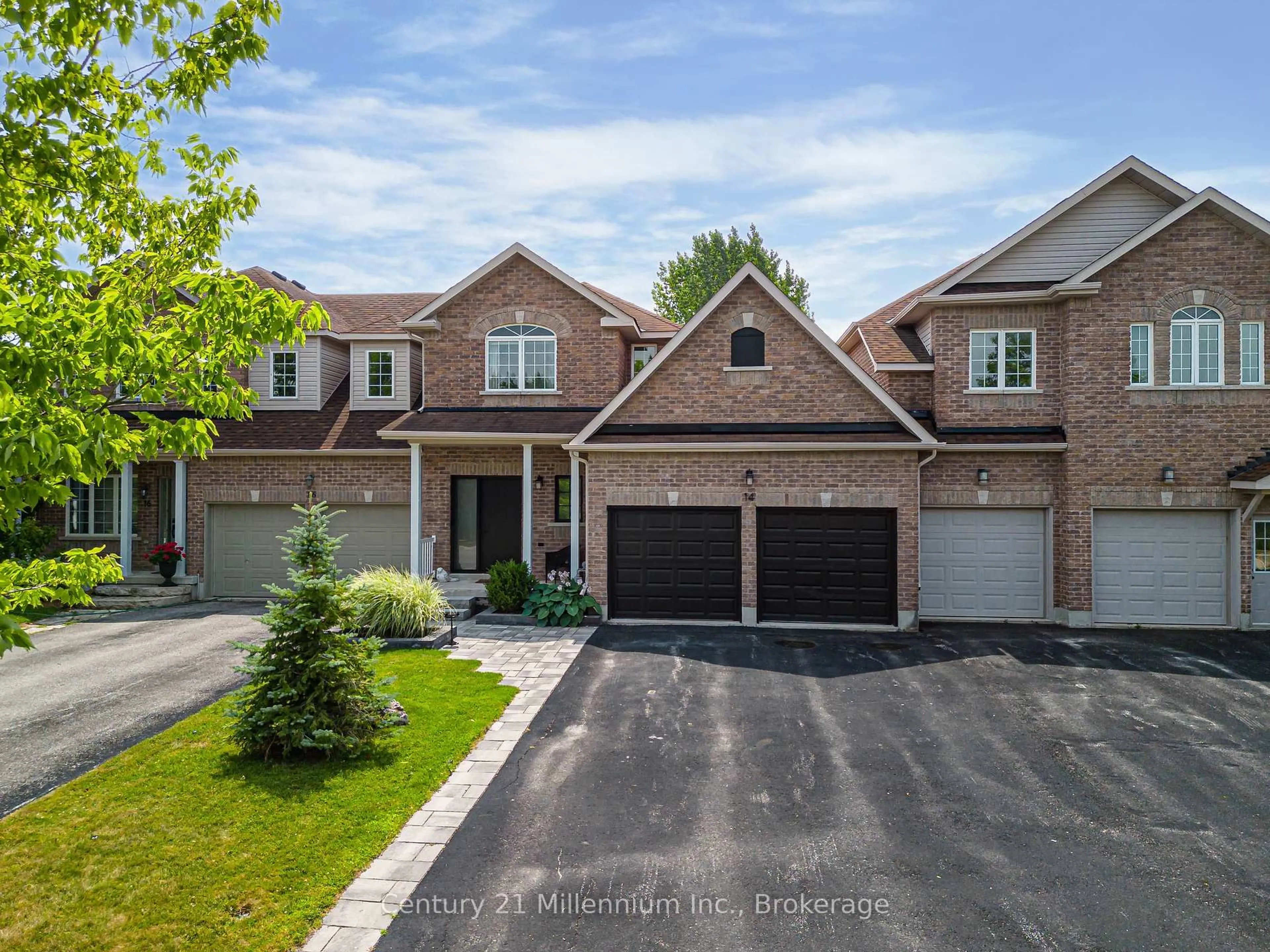 Home with brick exterior material, street for 14 Thomas Dr, Collingwood Ontario L9Y 0A6