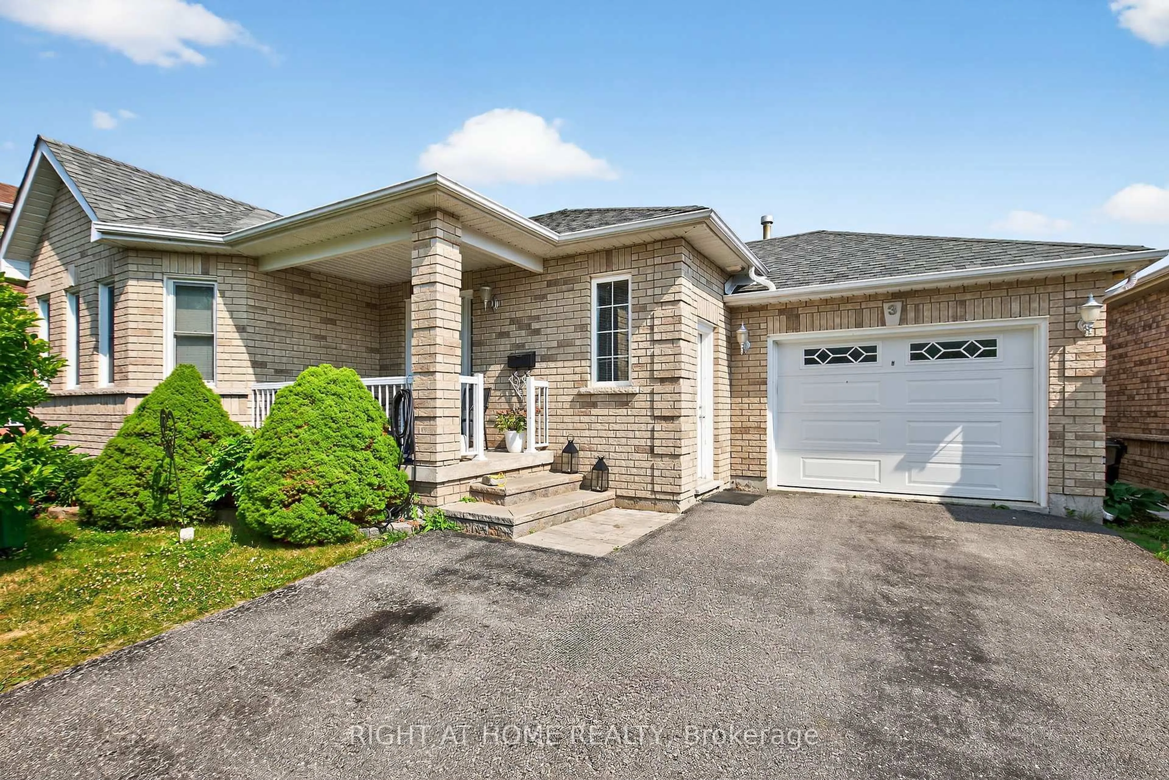 Home with brick exterior material, street for 3 Player Dr, Barrie Ontario L4M 6V9