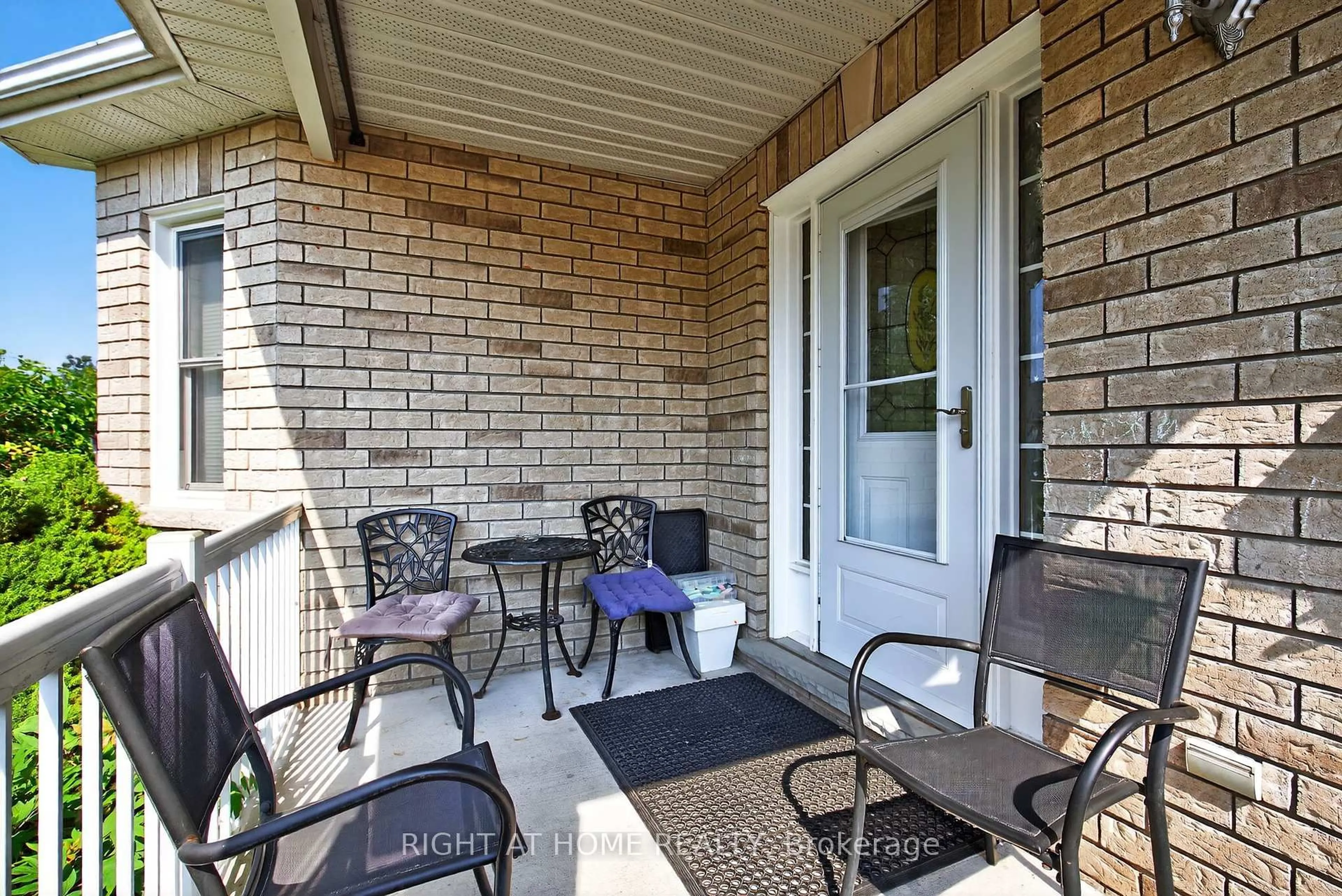Patio, street for 3 Player Dr, Barrie Ontario L4M 6V9