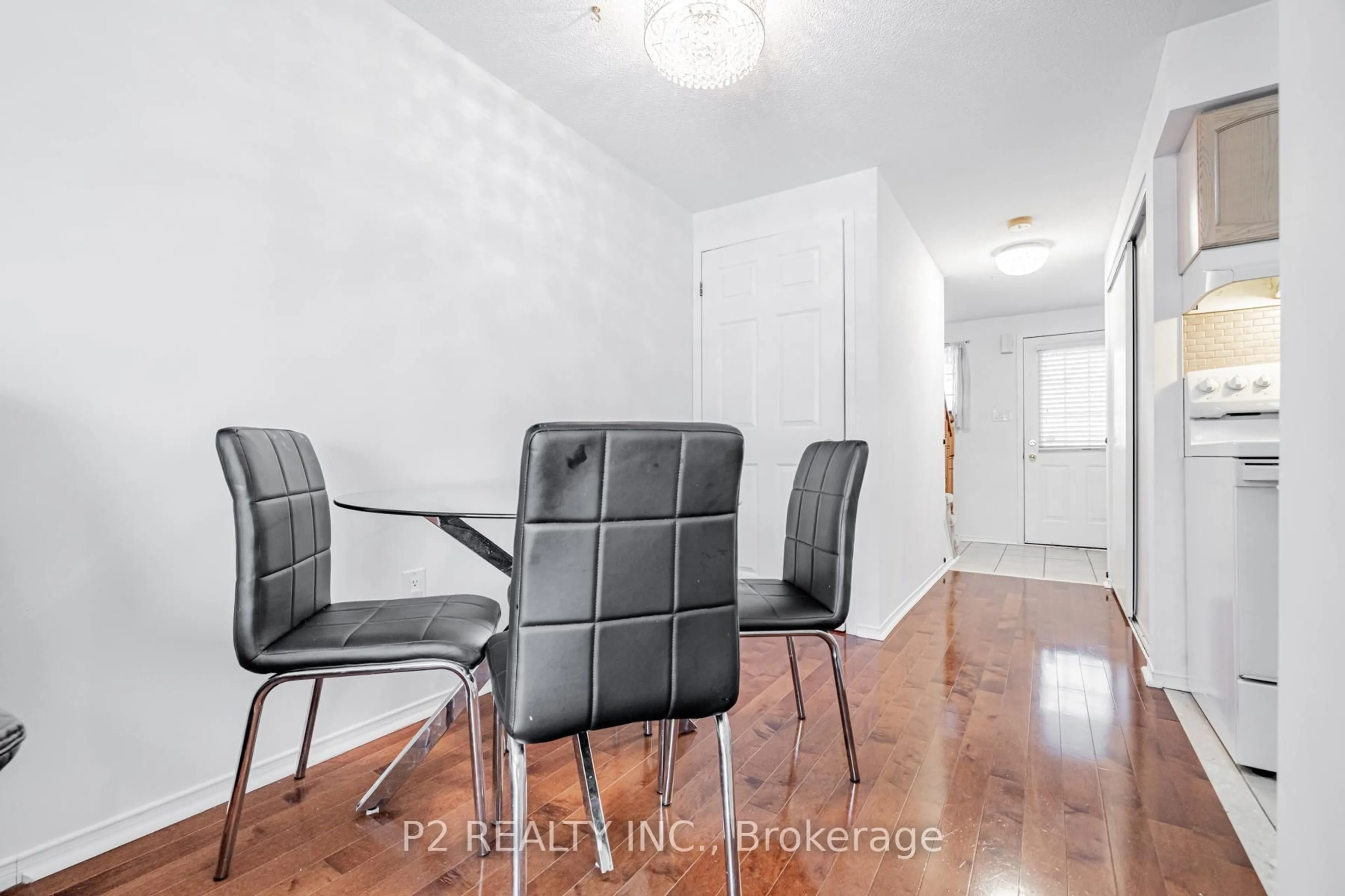 Dining room, unknown for 55 Srigley St, Barrie Ontario L4N 0L7