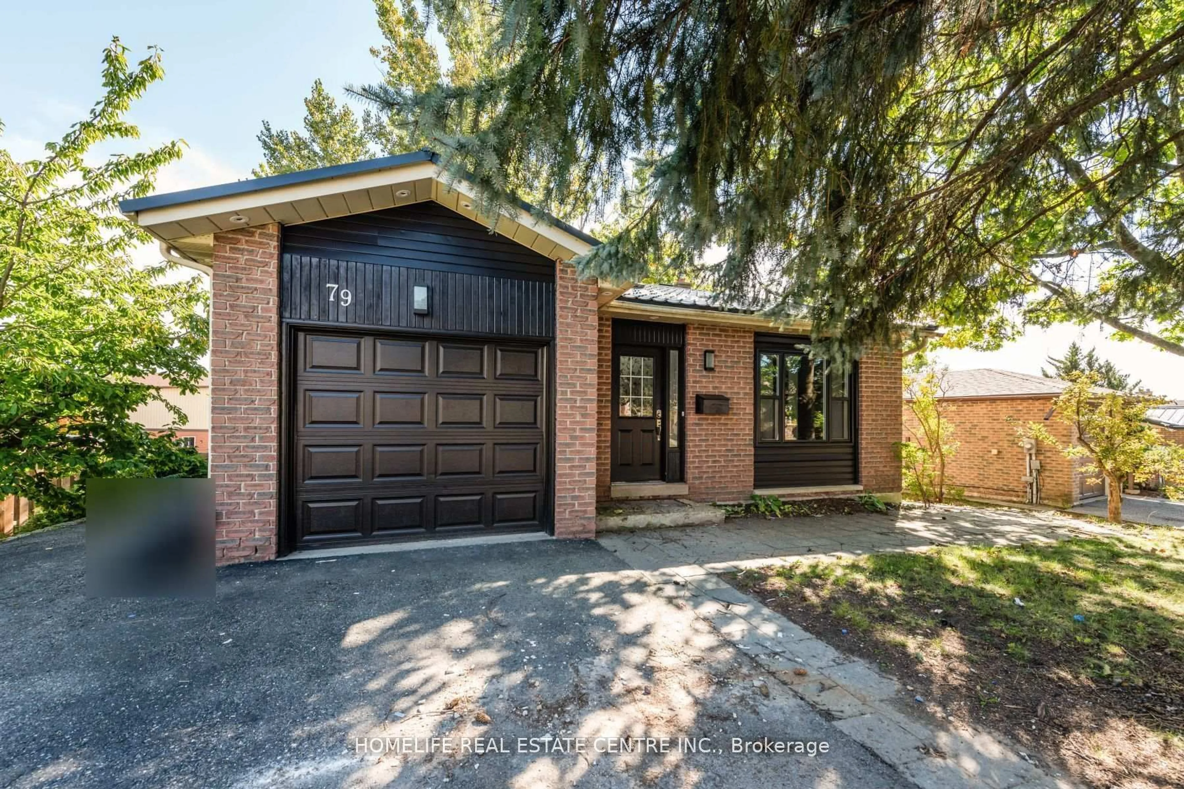 Home with brick exterior material, street for 79 Fox Ru, Barrie Ontario L4N 5L6