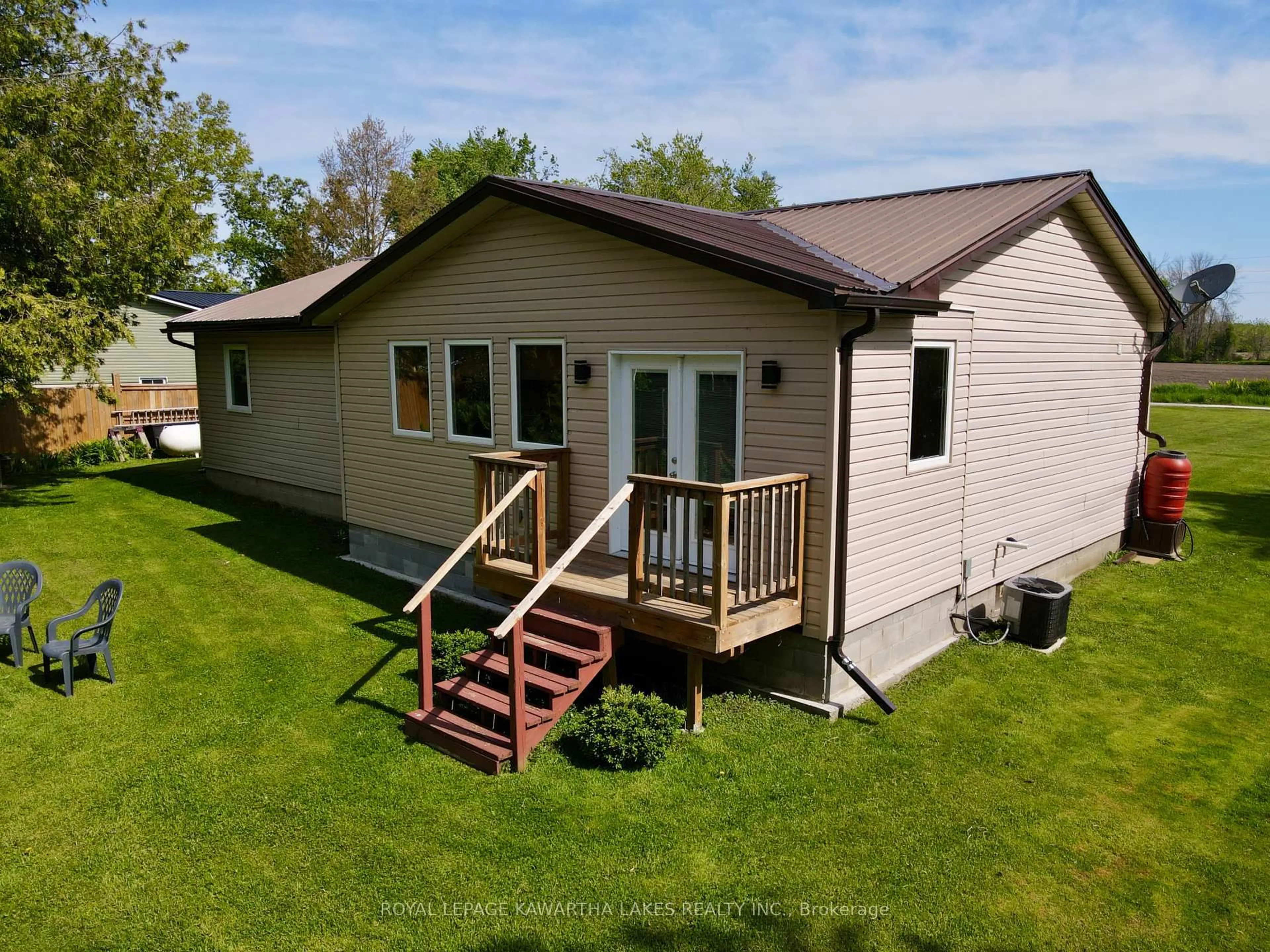 Home with vinyl exterior material, building for 1227 Ramara Road 47 Rd, Ramara Ontario L0K 1B0