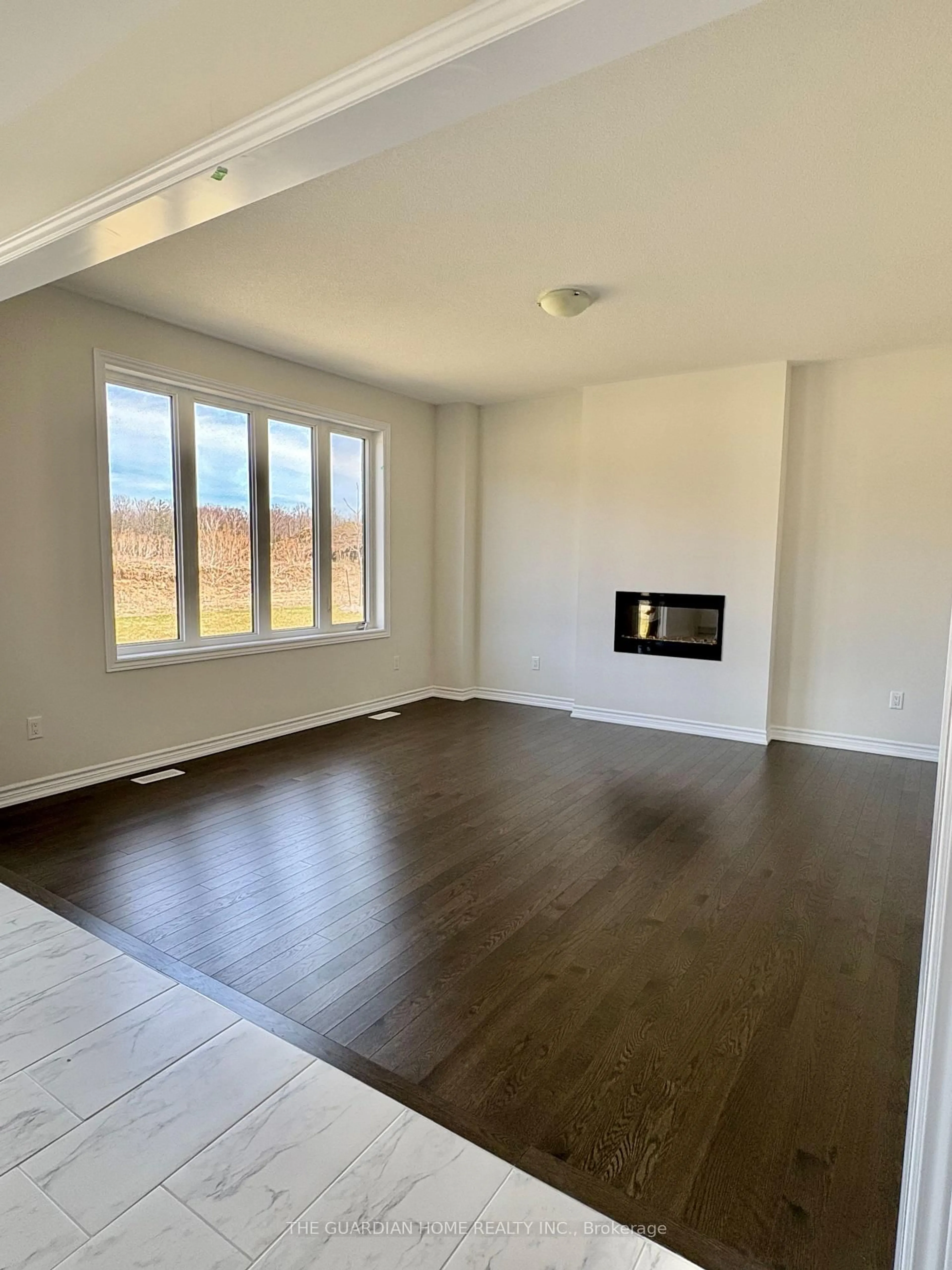 A pic of a room for 7 Tran St, Wasaga Beach Ontario L9Z 0M9